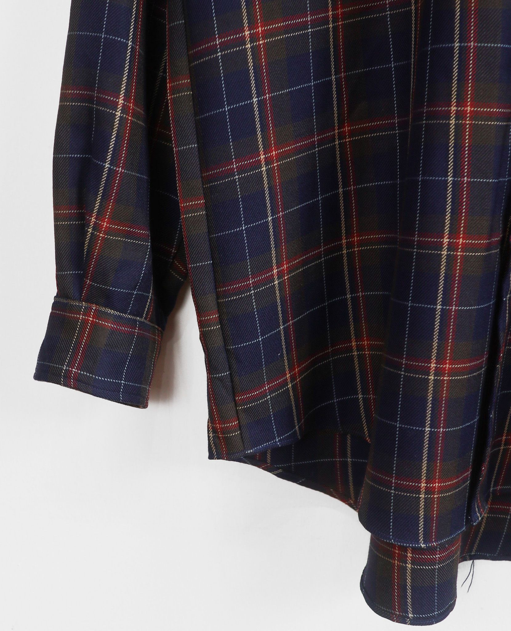 10.10.23 - VTG BUTTON UP SHIRT - THREELANCER