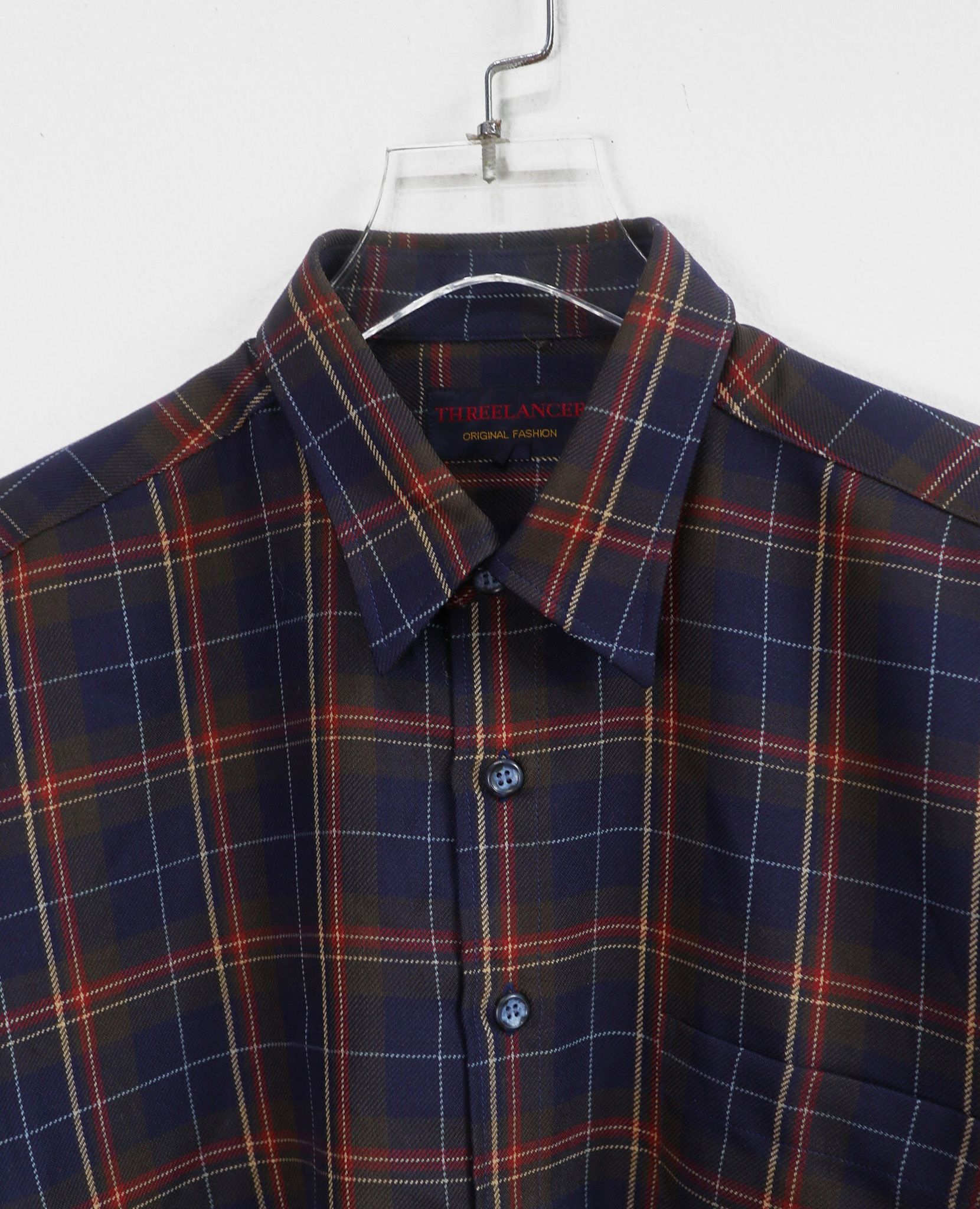10.10.23 - VTG BUTTON UP SHIRT - THREELANCER