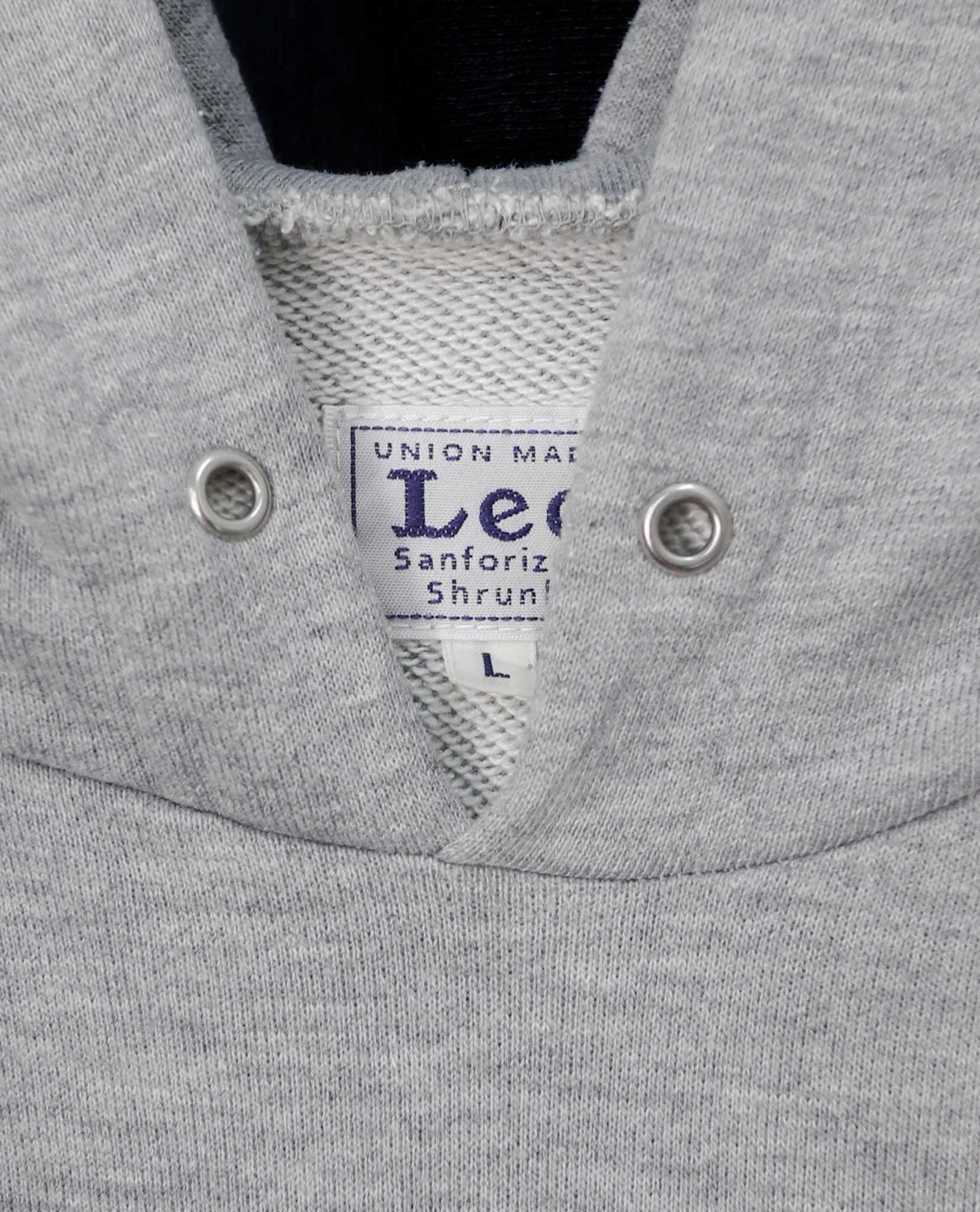 07.04.23 - VTG PULLOVER HOODIE - LEE