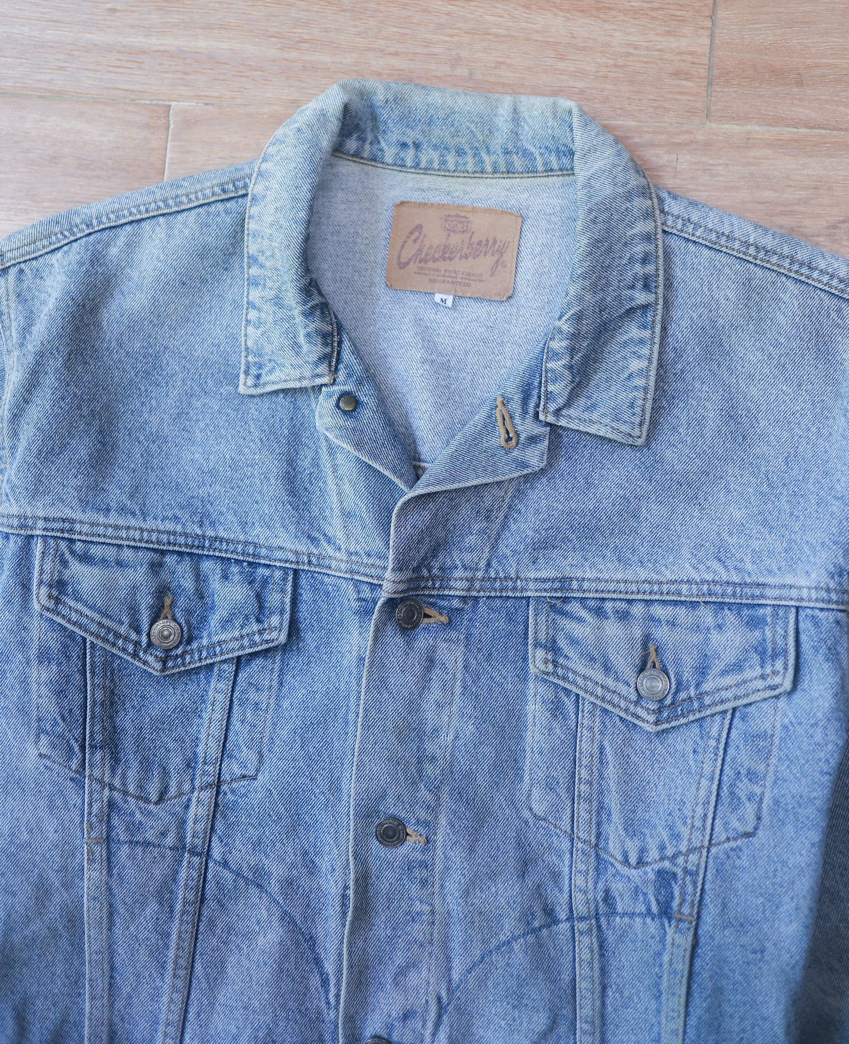 07.07.24 - VTG CROPPED BOXY DENIM JACKET - CHECKERBERRY 90s