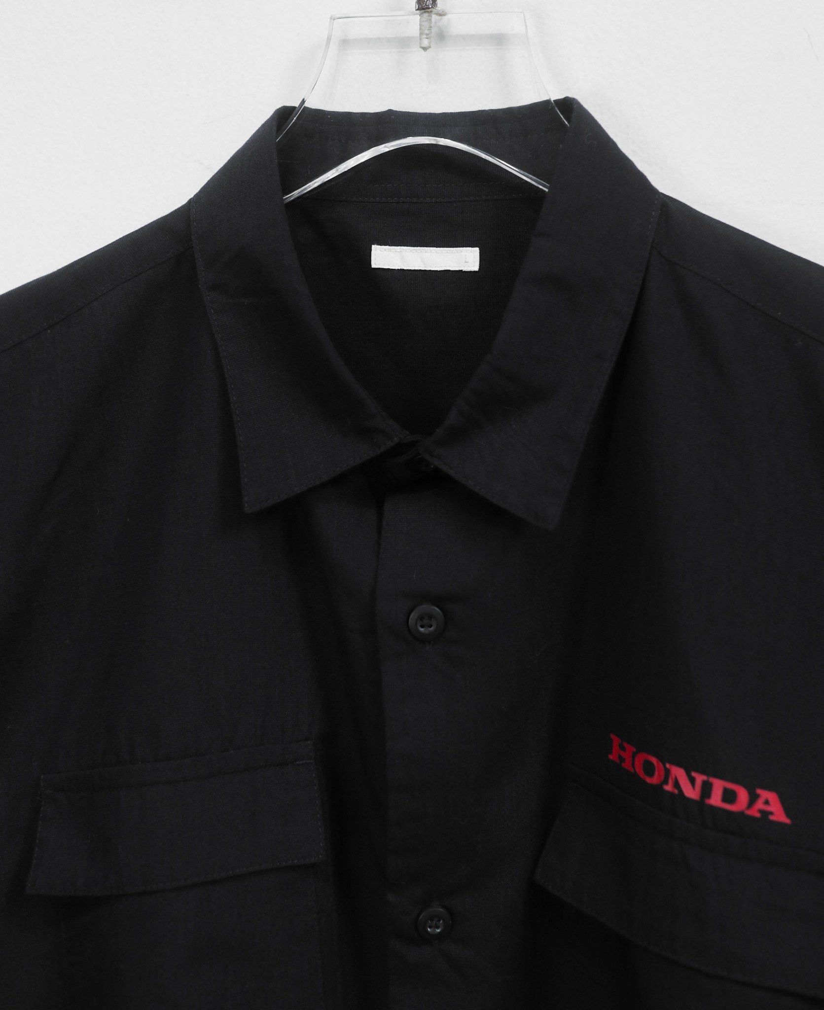12.18.23 - VTG BUTTON UP SHIRT - GU bu UNIQLO x HONDA