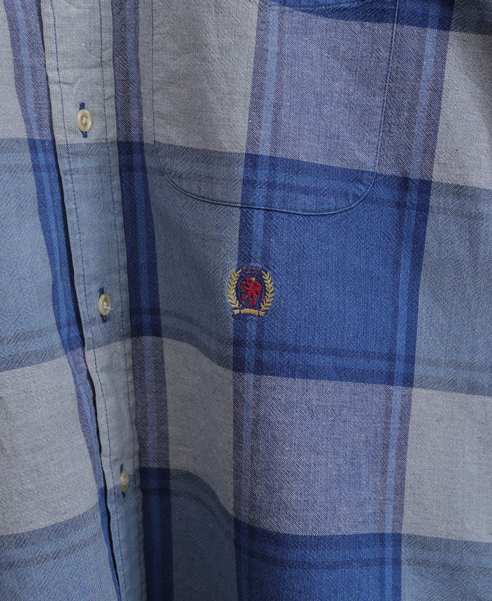 10.30.23 - VTG OVERSIZED BUTTON UP TWILL SHIRT - TOMMY HILFIGER