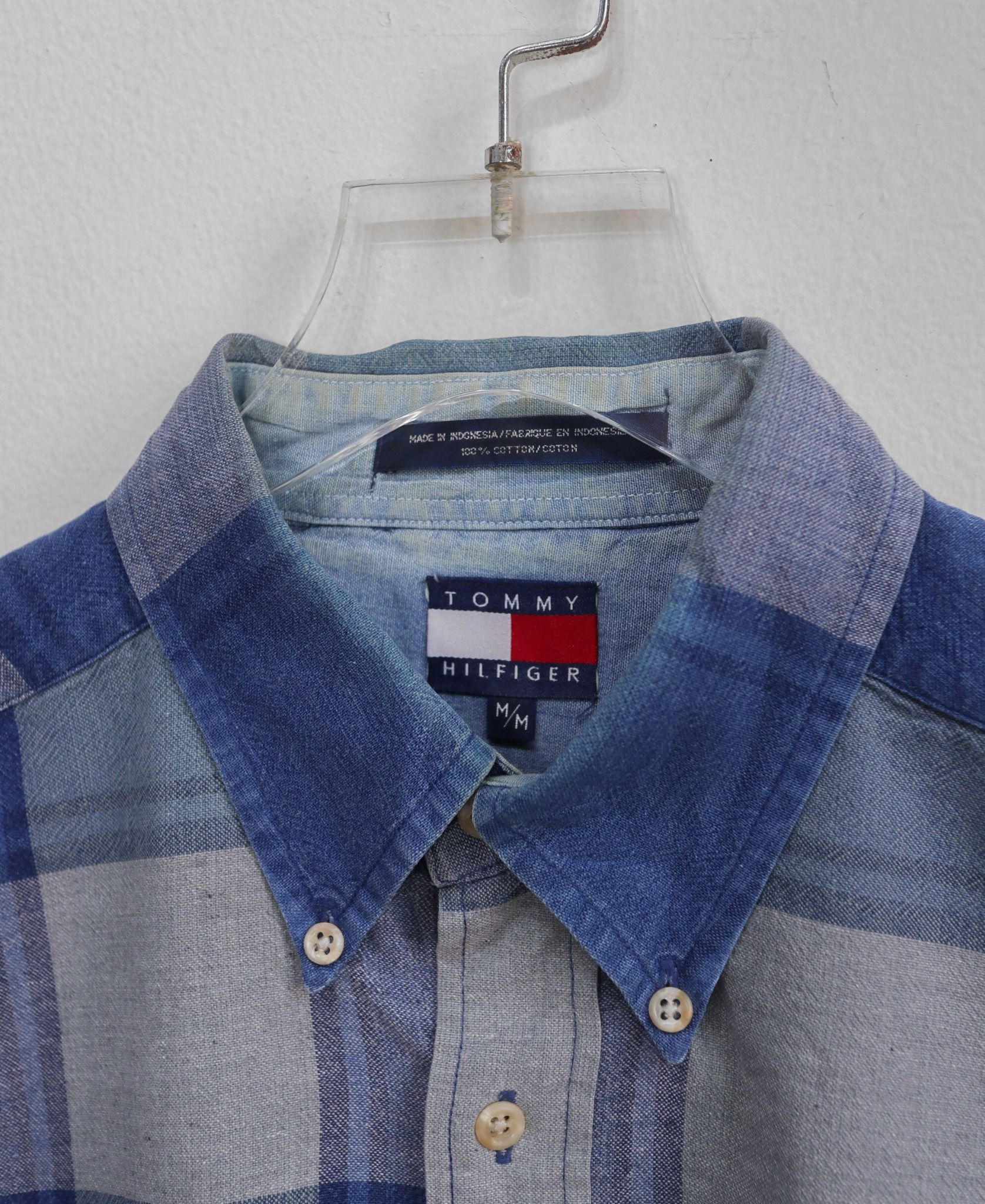 10.30.23 - VTG OVERSIZED BUTTON UP TWILL SHIRT - TOMMY HILFIGER