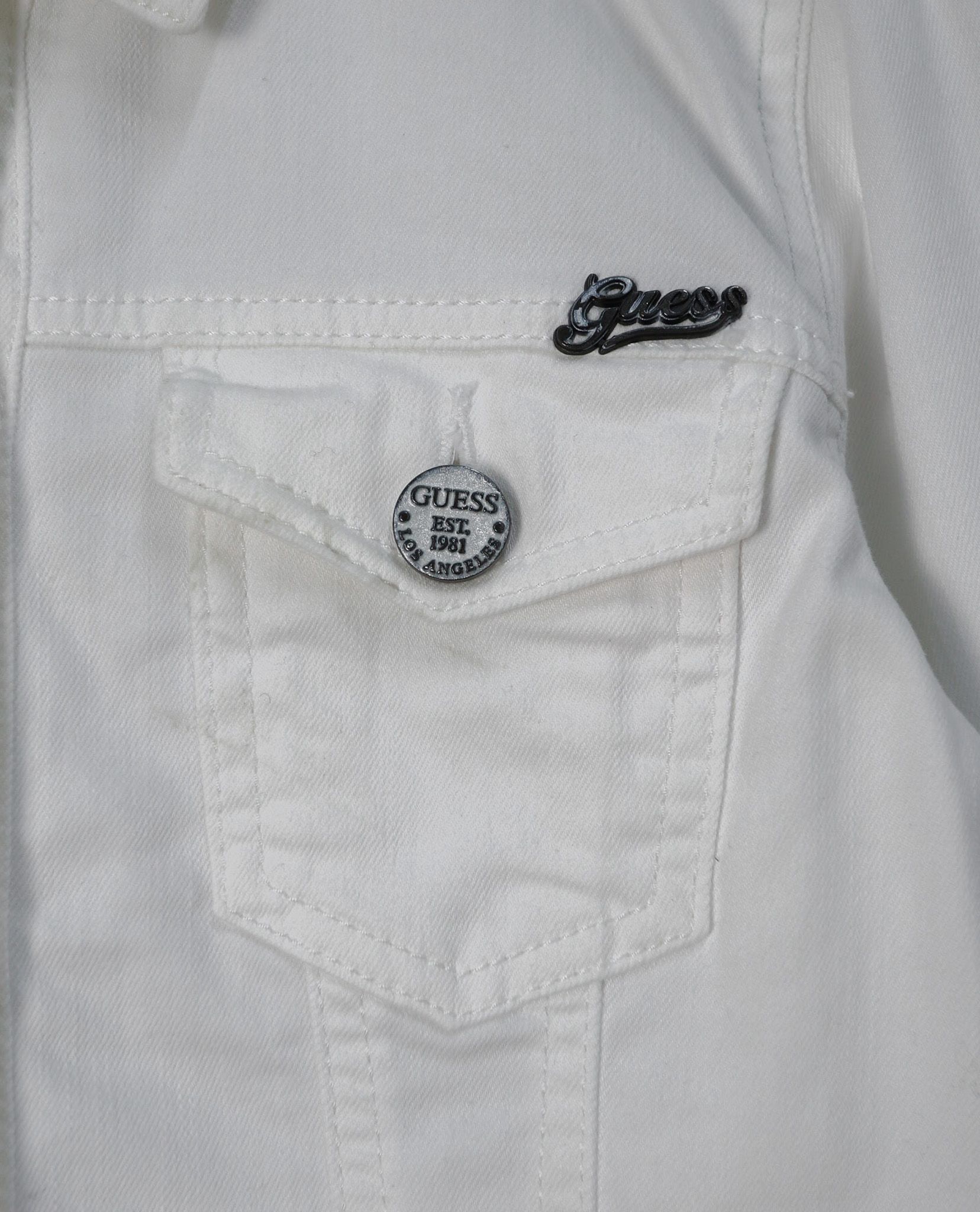 07.04.23 - VTG CROPPED DENIM JACKET - GUESS