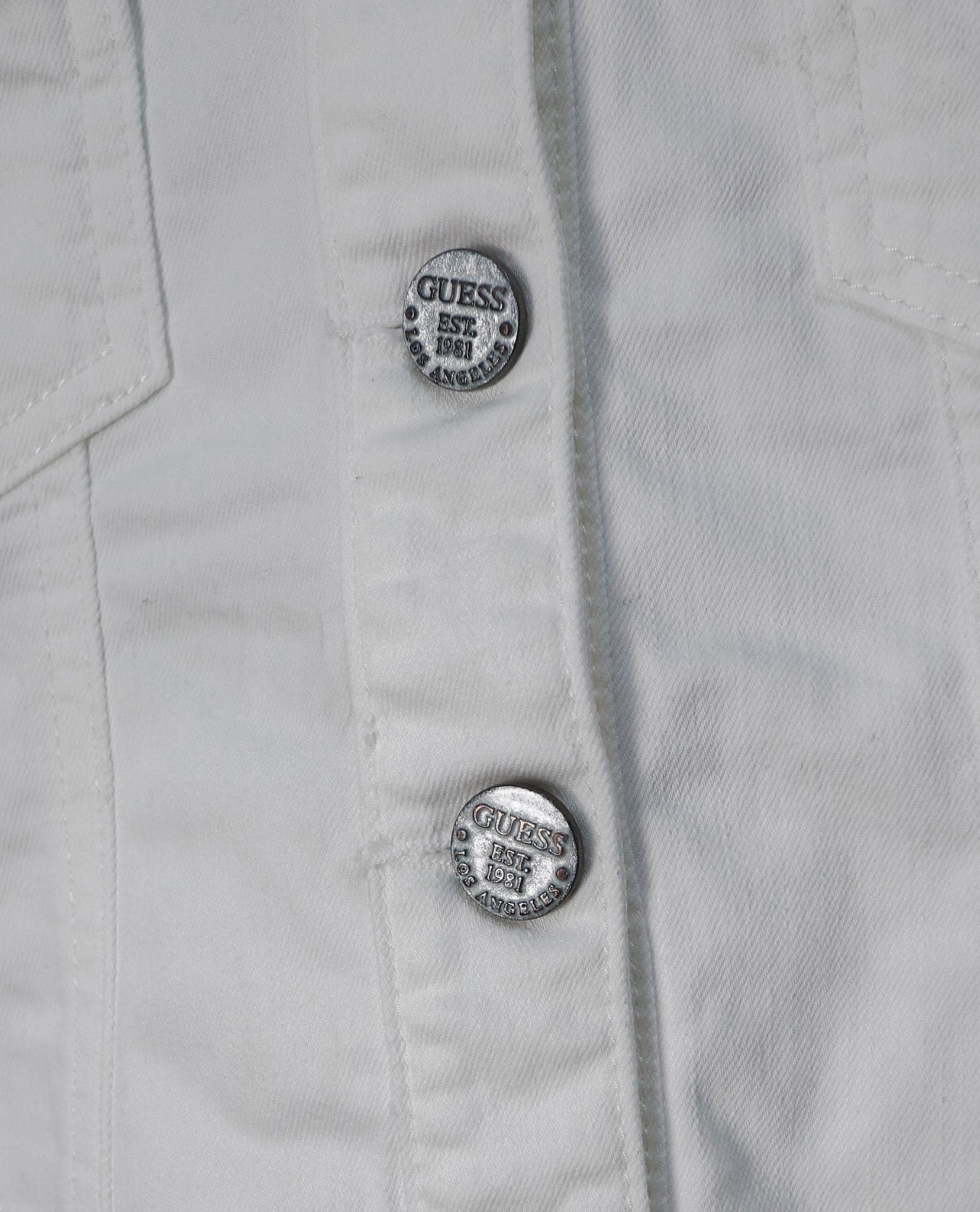 07.04.23 - VTG CROPPED DENIM JACKET - GUESS