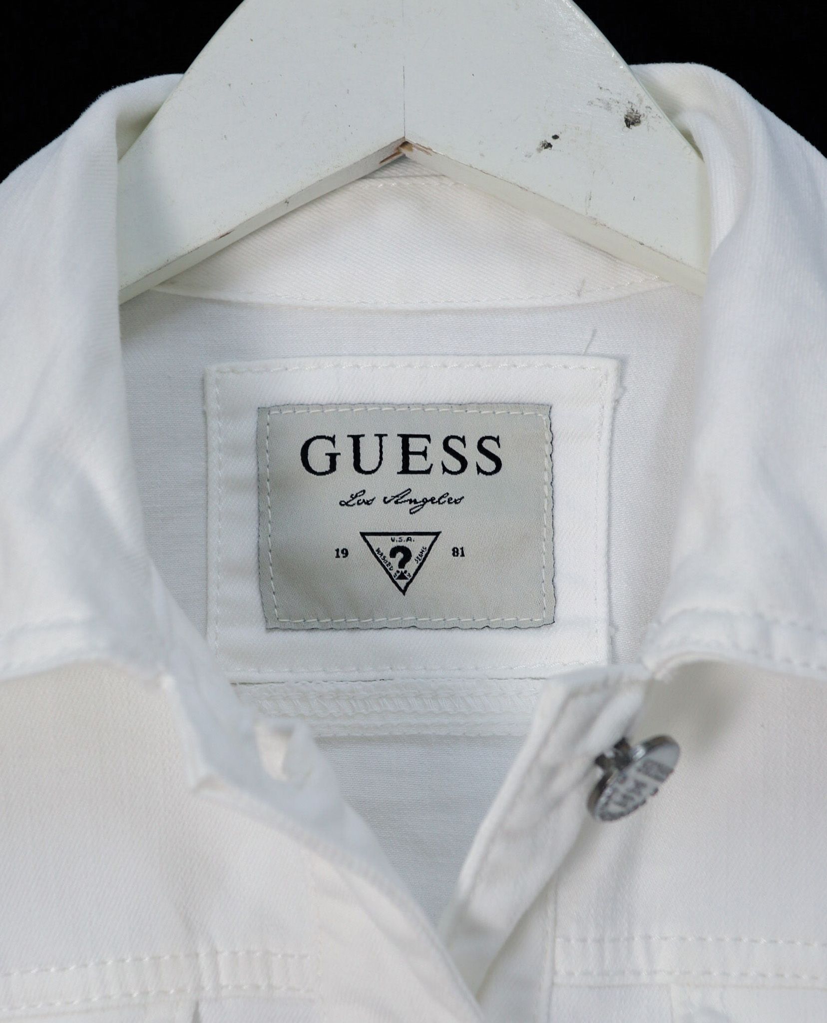 07.04.23 - VTG CROPPED DENIM JACKET - GUESS