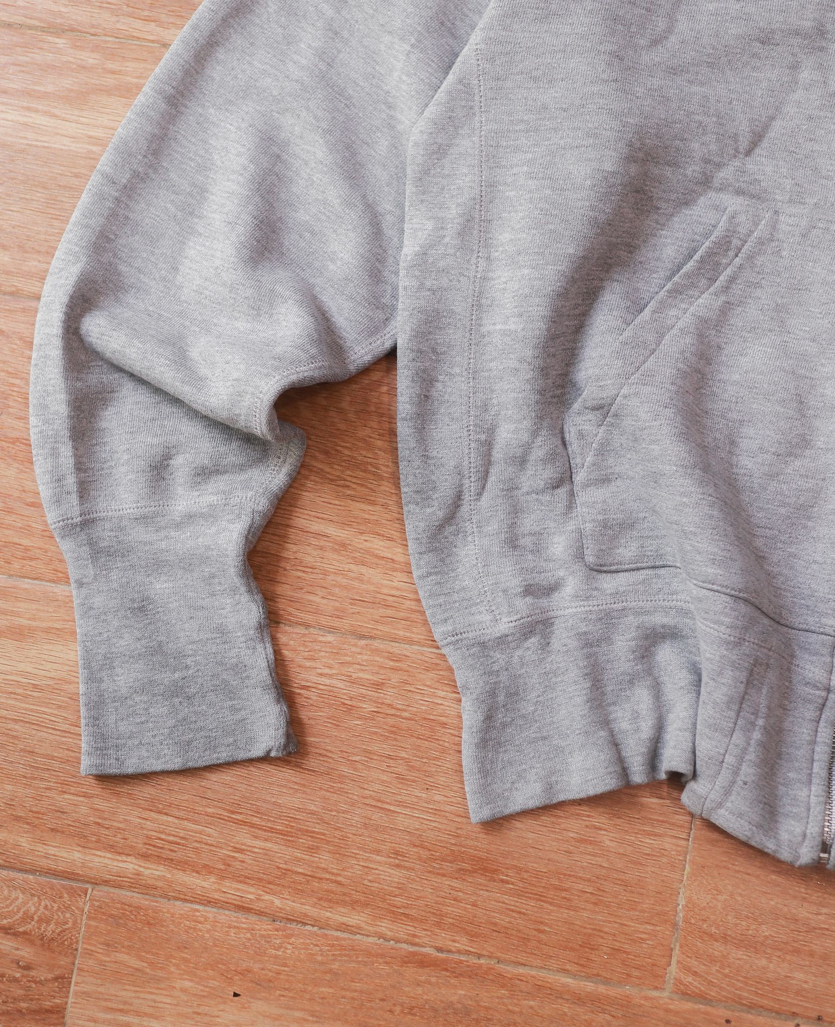 07.07.24 - VTG ZIP UP HOODIE - AIRBORN