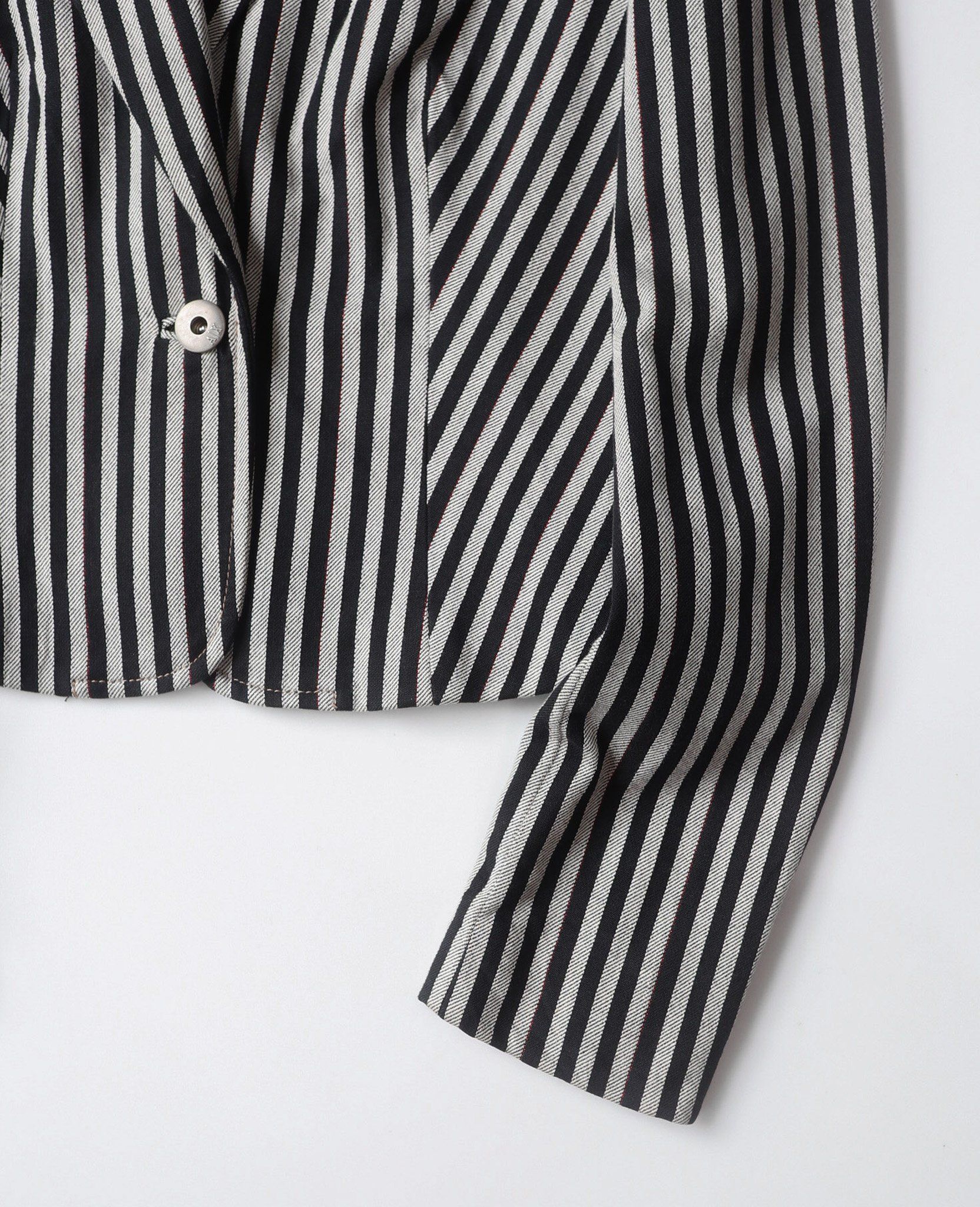 01.12.24 - VTG CROPPED BLAZER JACKET - ARMANI EXCHANGE