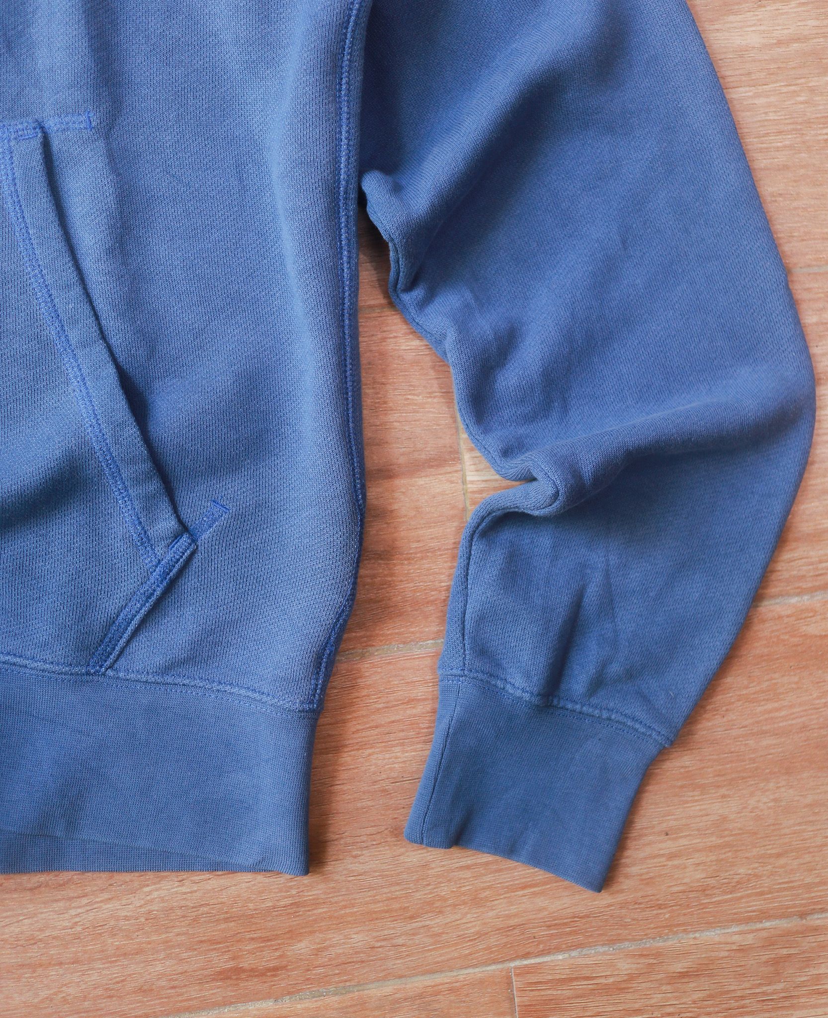 07.07.24 - VTG ZIP UP HOODIE - NIKE 2012