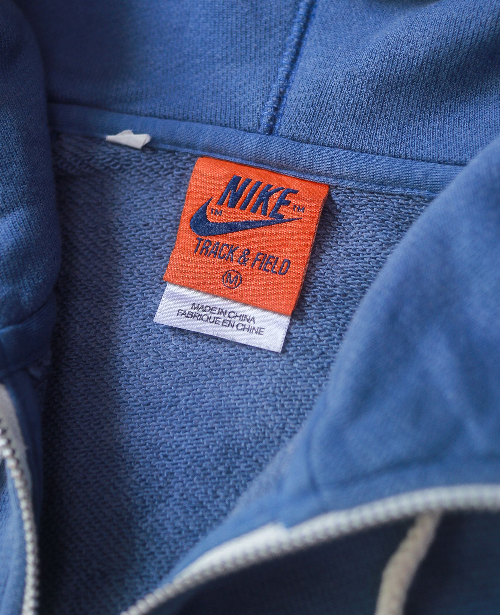 07.07.24 - VTG ZIP UP HOODIE - NIKE 2012
