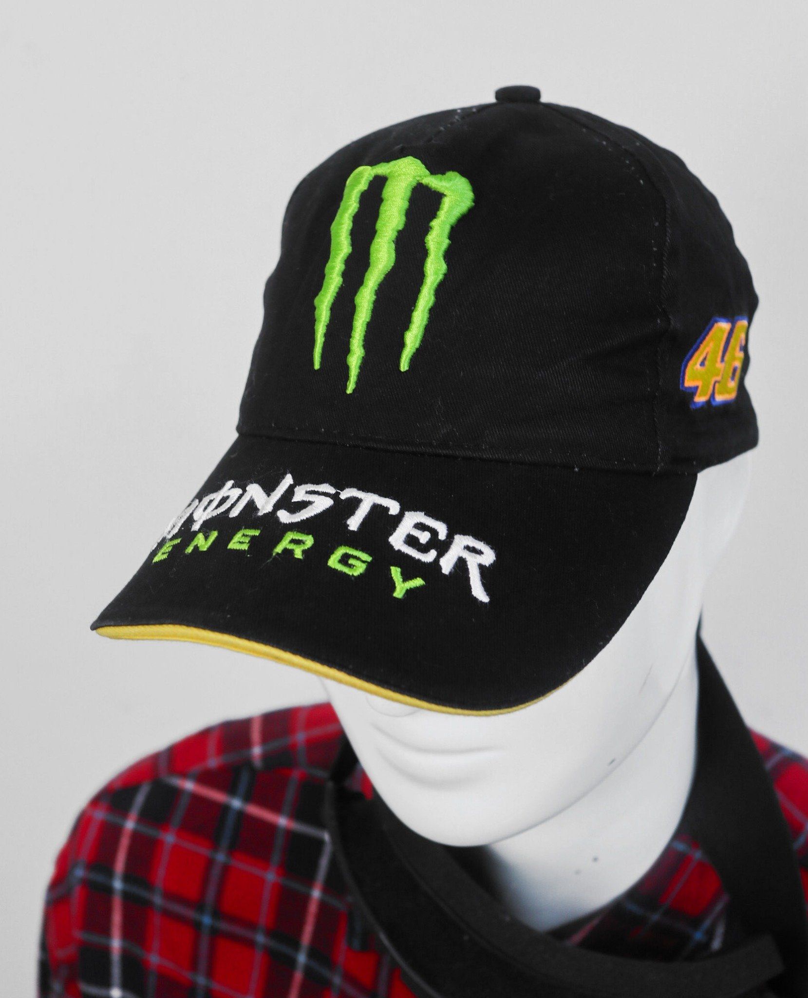 08.06.23 - VTG HEADWEAR - VR 46 MONSTER ENERGY