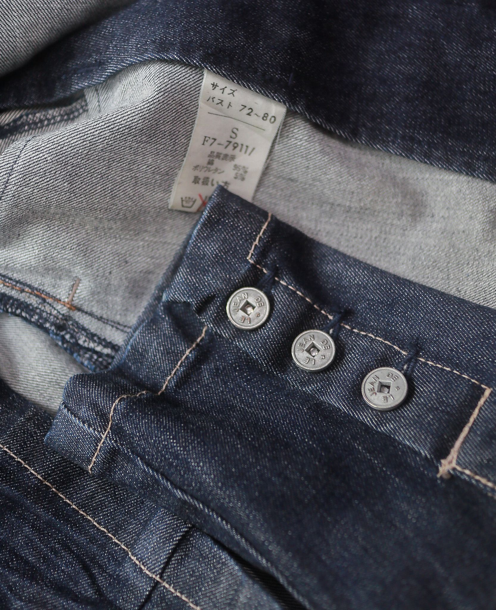07.14.24 - VTG CROPPED BLAZER DENIM JACKET - MARITHÉ FRANCOIS GIRBAUD