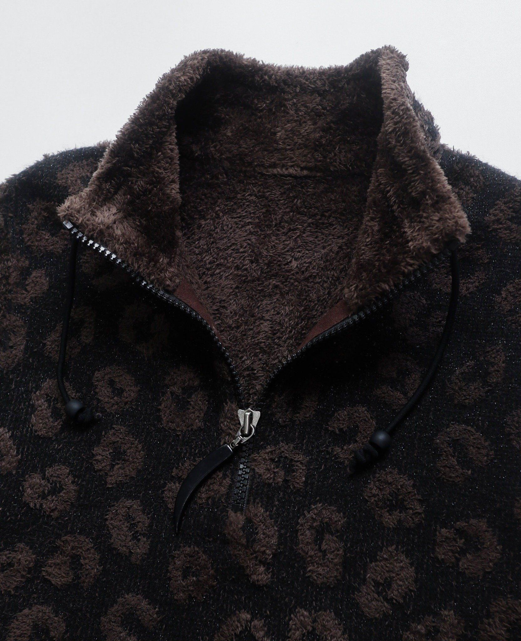 01.12.24 - VTG SLEEVELESS QUARTER ZIP FUR JACKET - LA MODA GOJI