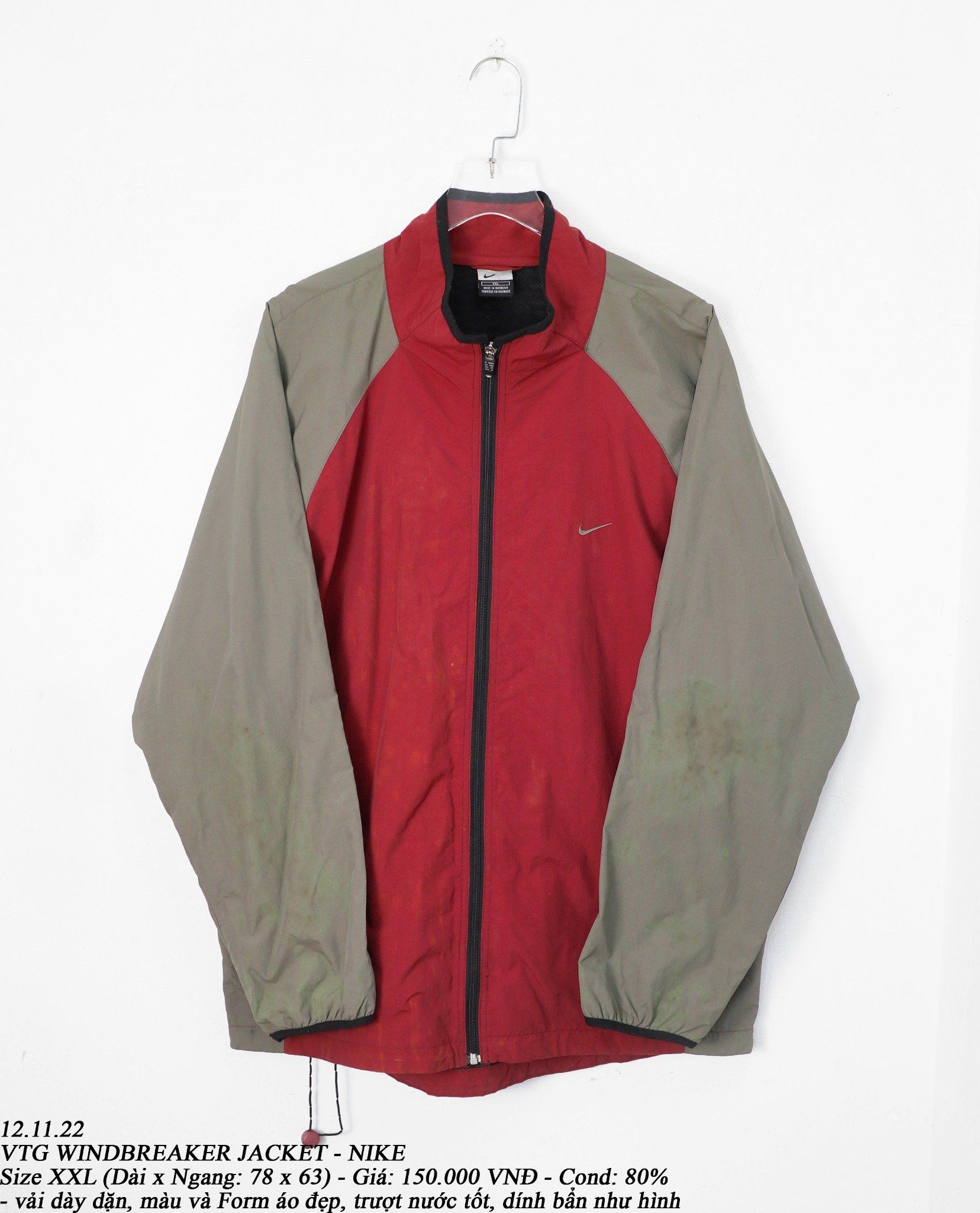 12.11.22 - VTG WINDBREAKER JACKET - NIKE