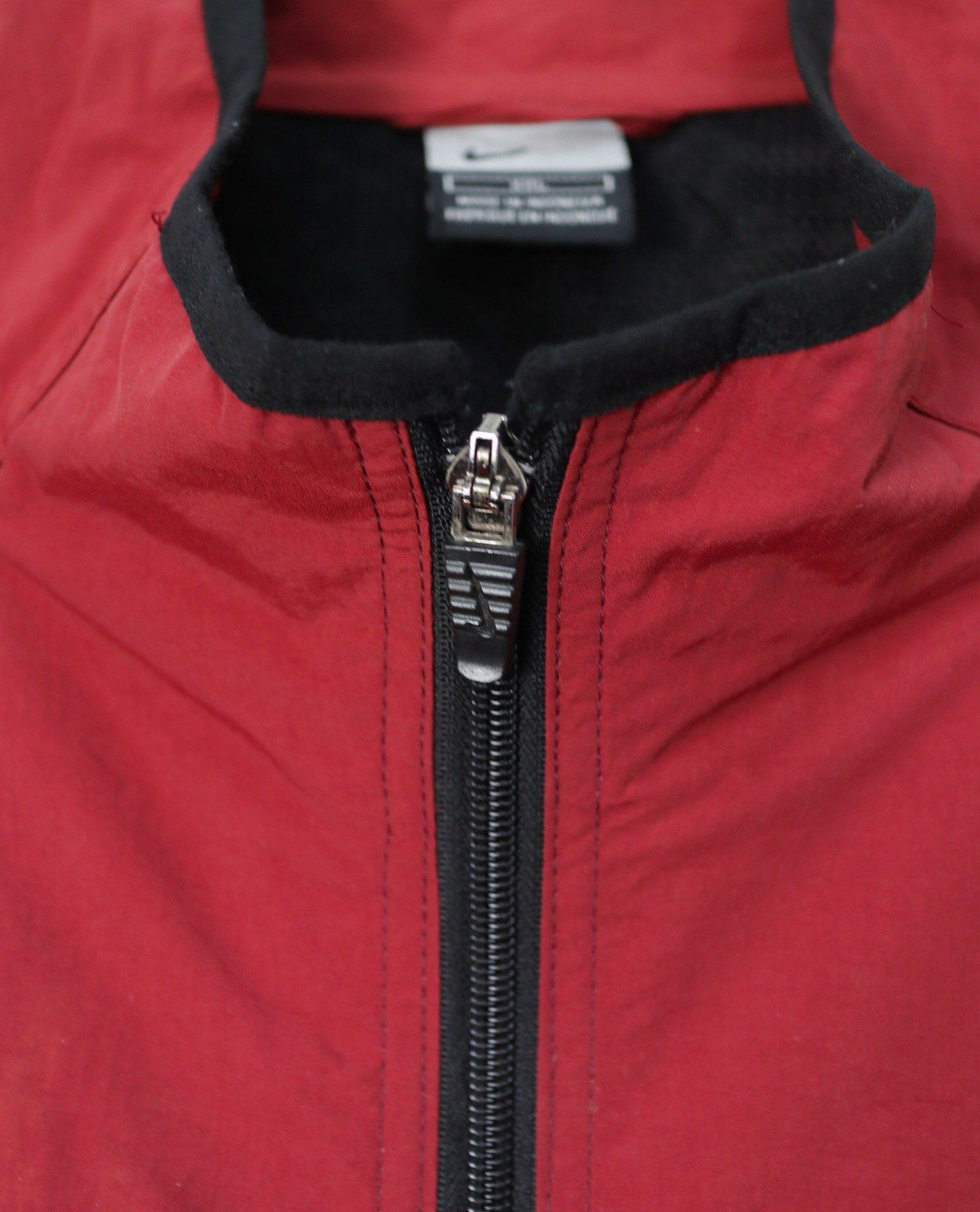 12.11.22 - VTG WINDBREAKER JACKET - NIKE
