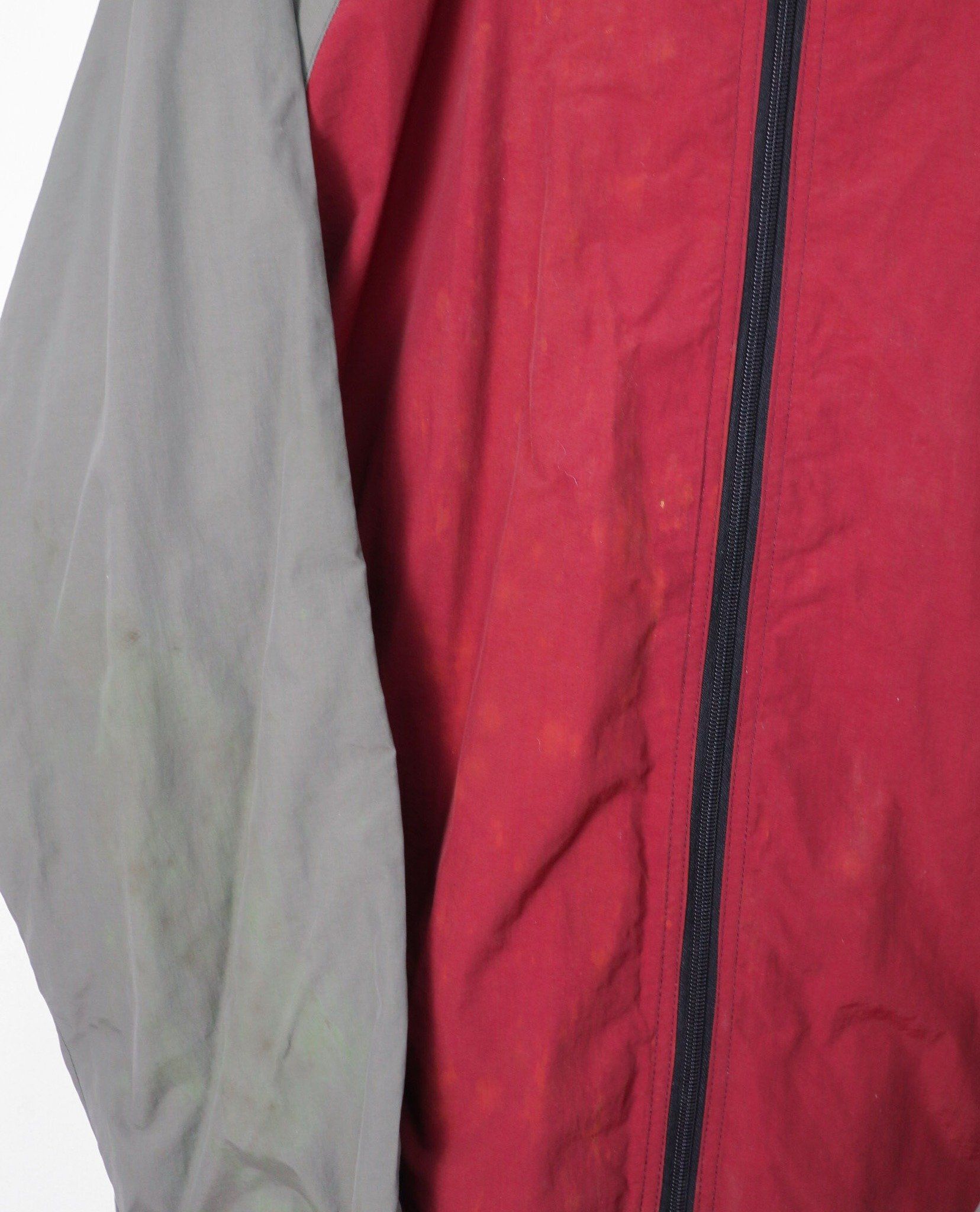 12.11.22 - VTG WINDBREAKER JACKET - NIKE