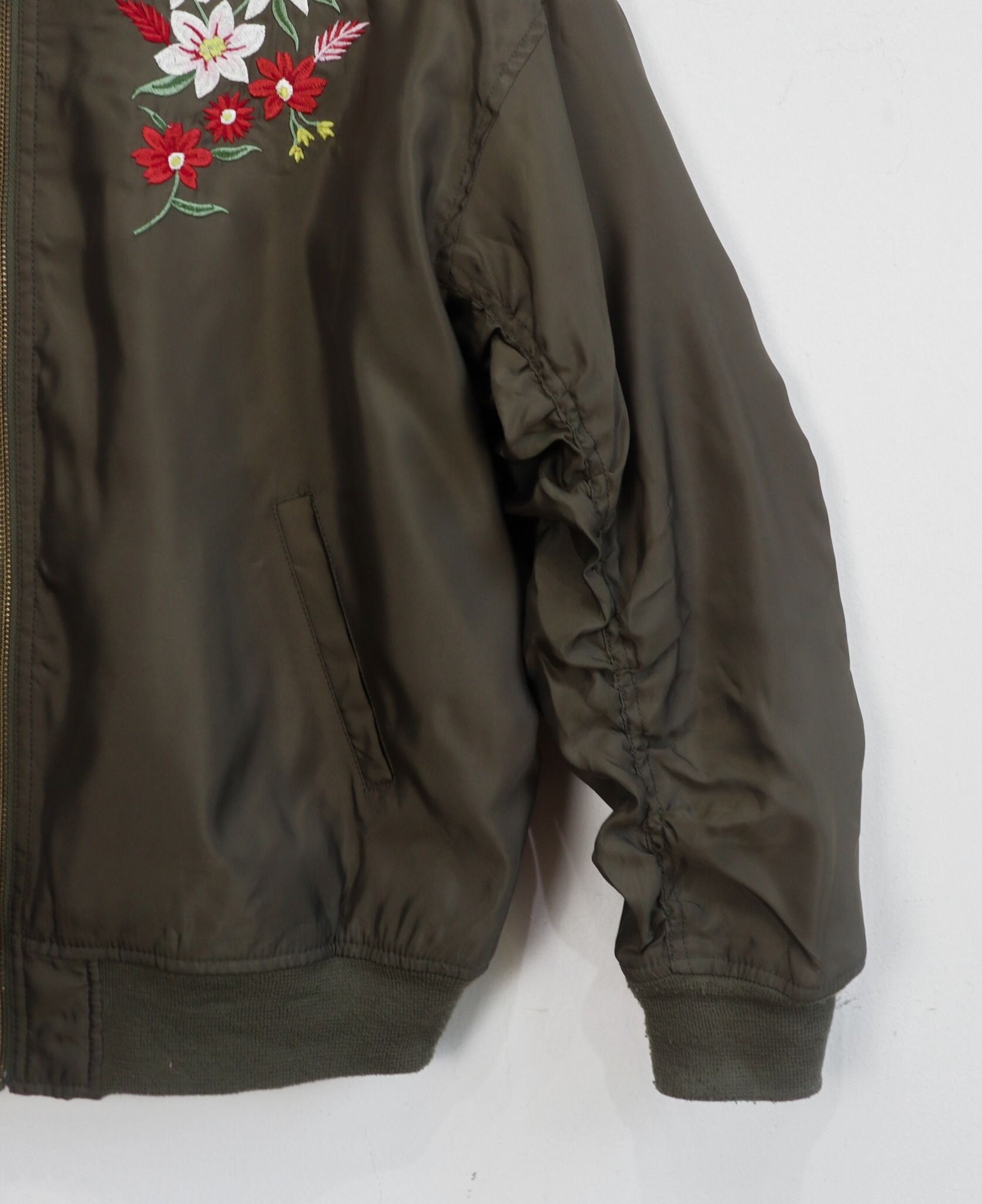 12.24.23 - VTG BOMBER JACKET - COLZA