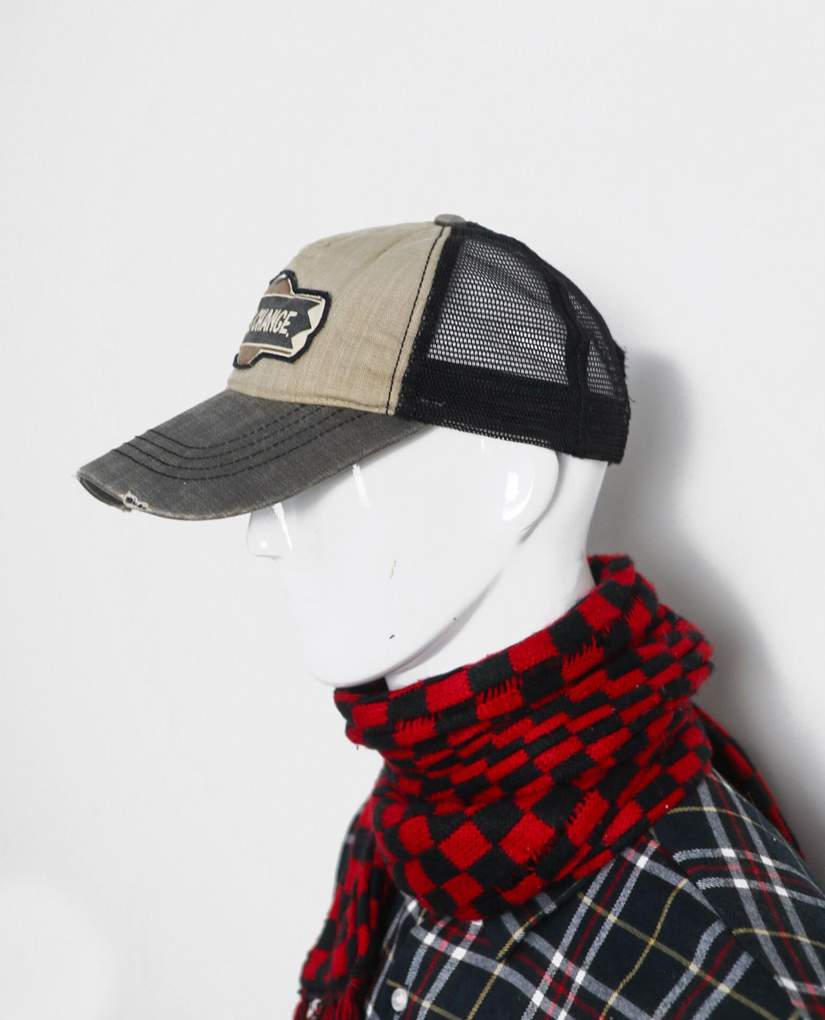 12.13.22 - VTG HEADWEAR - CASTANO