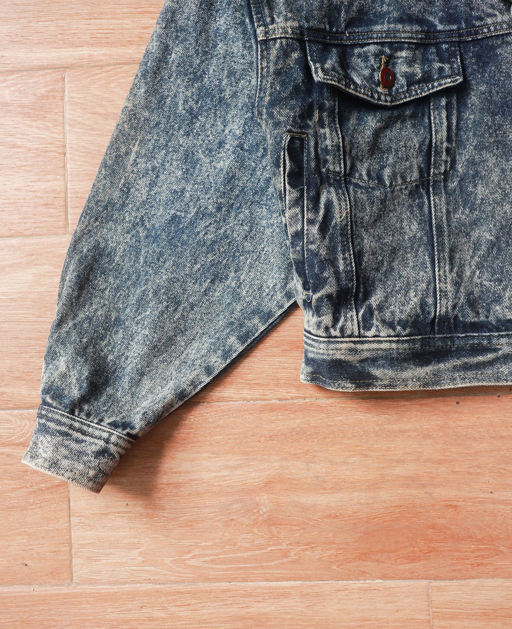 07.14.24 - VTG CROPPED DENIM JACKET - PULSE SPORTS