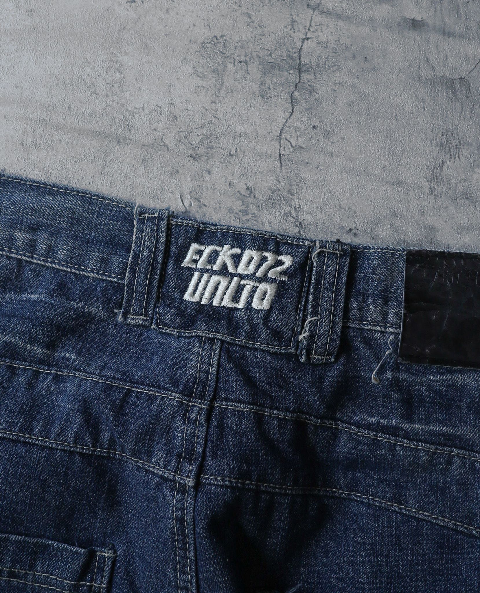 08.07.23 - VTG BAGGY DENIM SHORT - ECKO