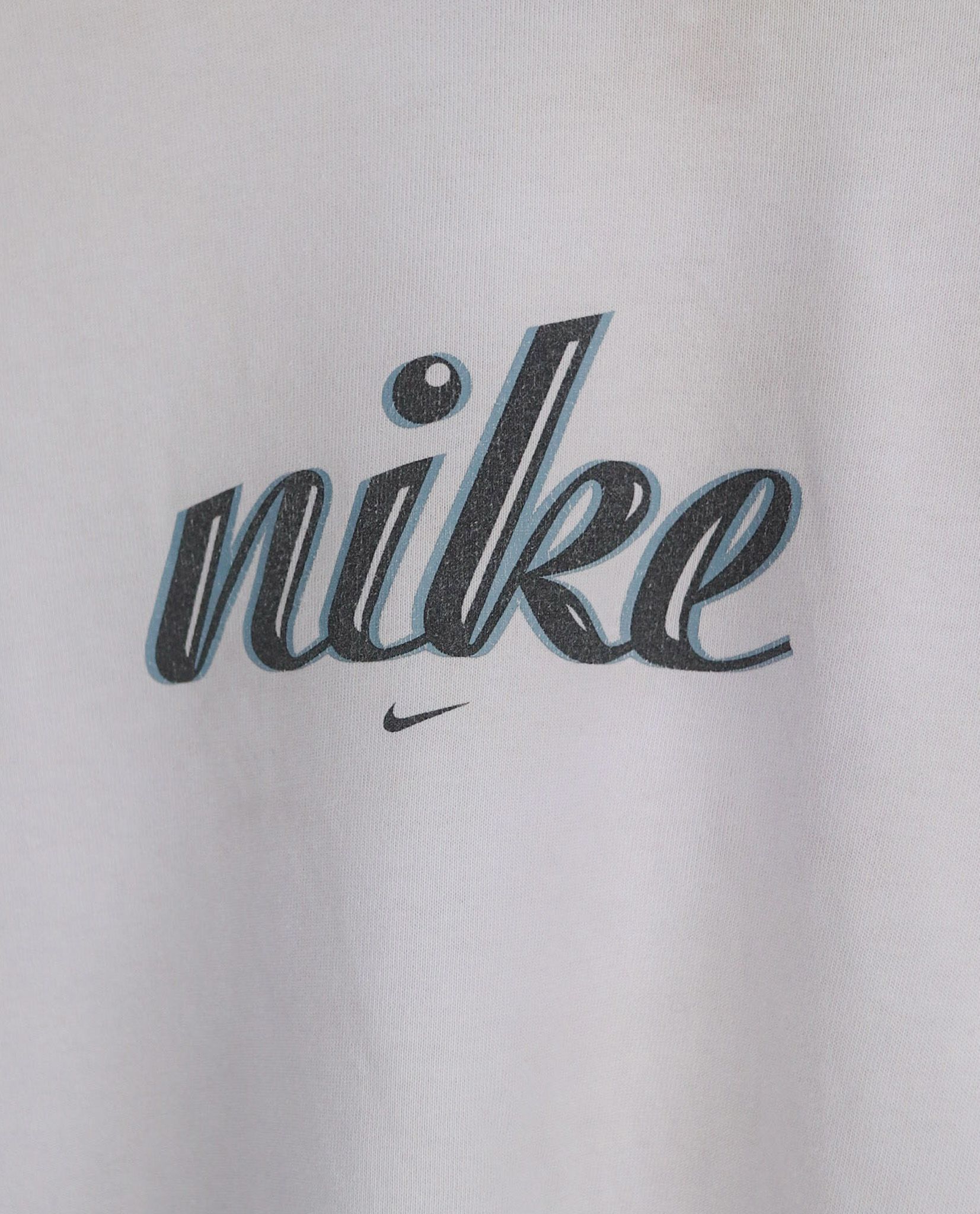 05.19.23 - VTG LONGSLEEVE SHIRT - NIKE 90s