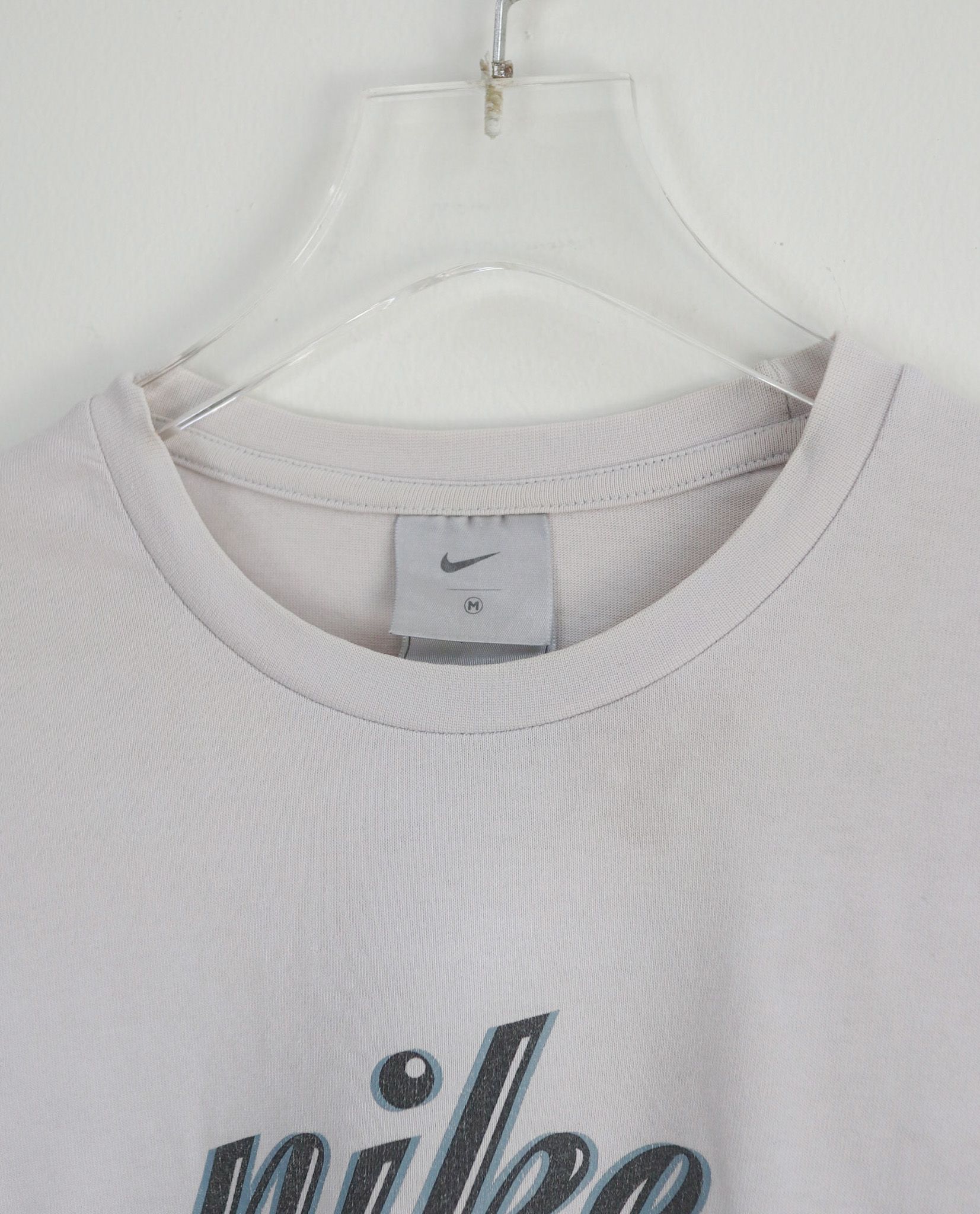 05.19.23 - VTG LONGSLEEVE SHIRT - NIKE 90s