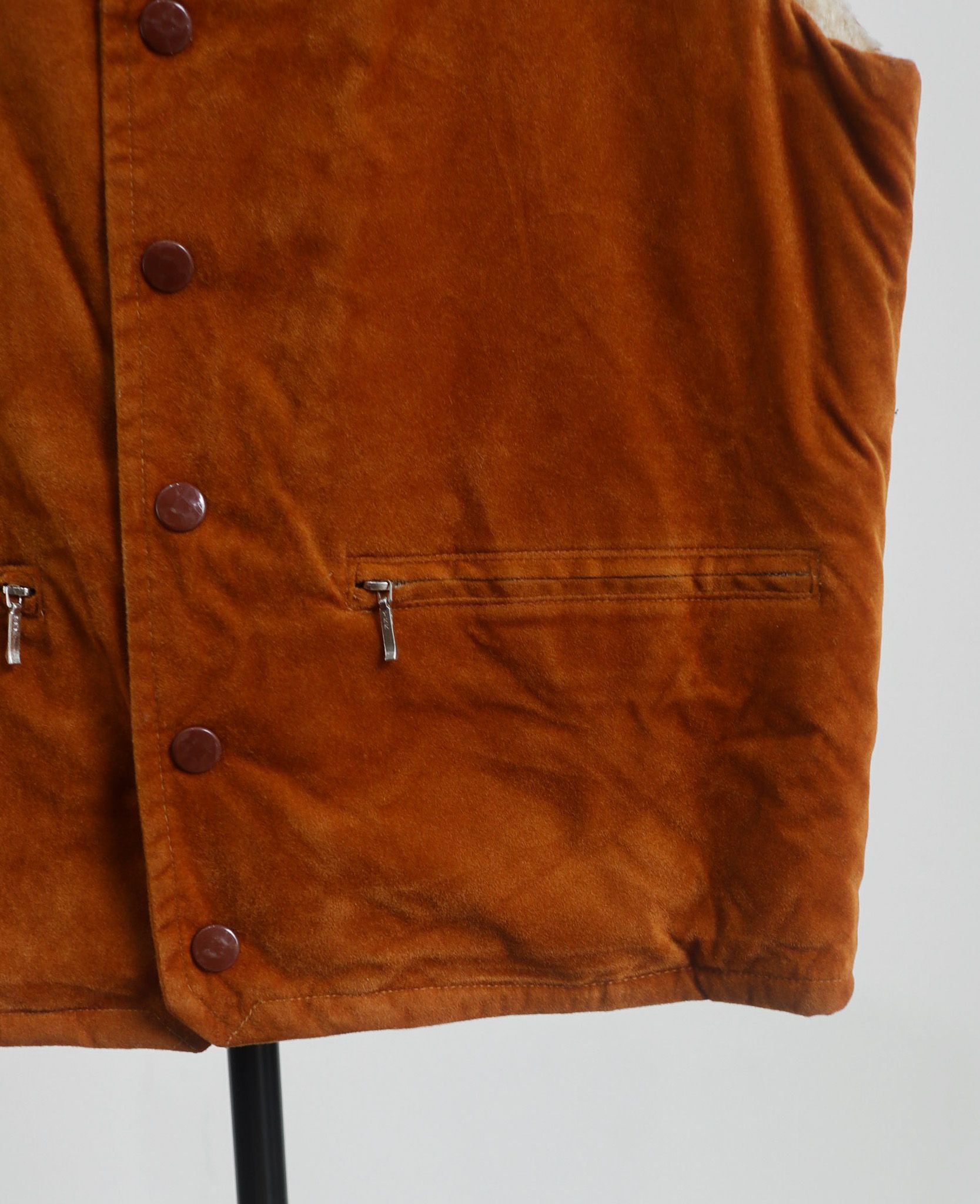 12.26.23 - VTG SHERPA LINED WAISRCOAT VEST JACKET - ORIGINAL