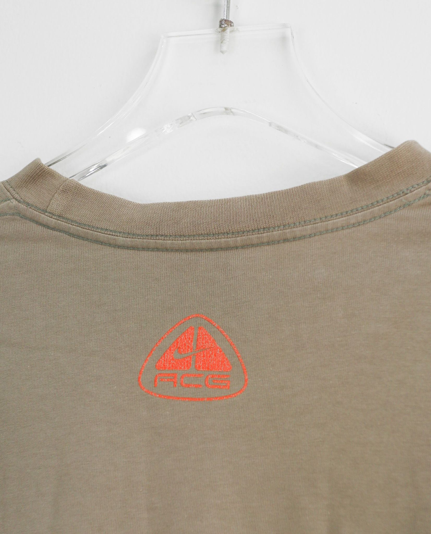 05.19.23 - VTG LONGSLEEVE SHIRT - NIKE ACG 90s
