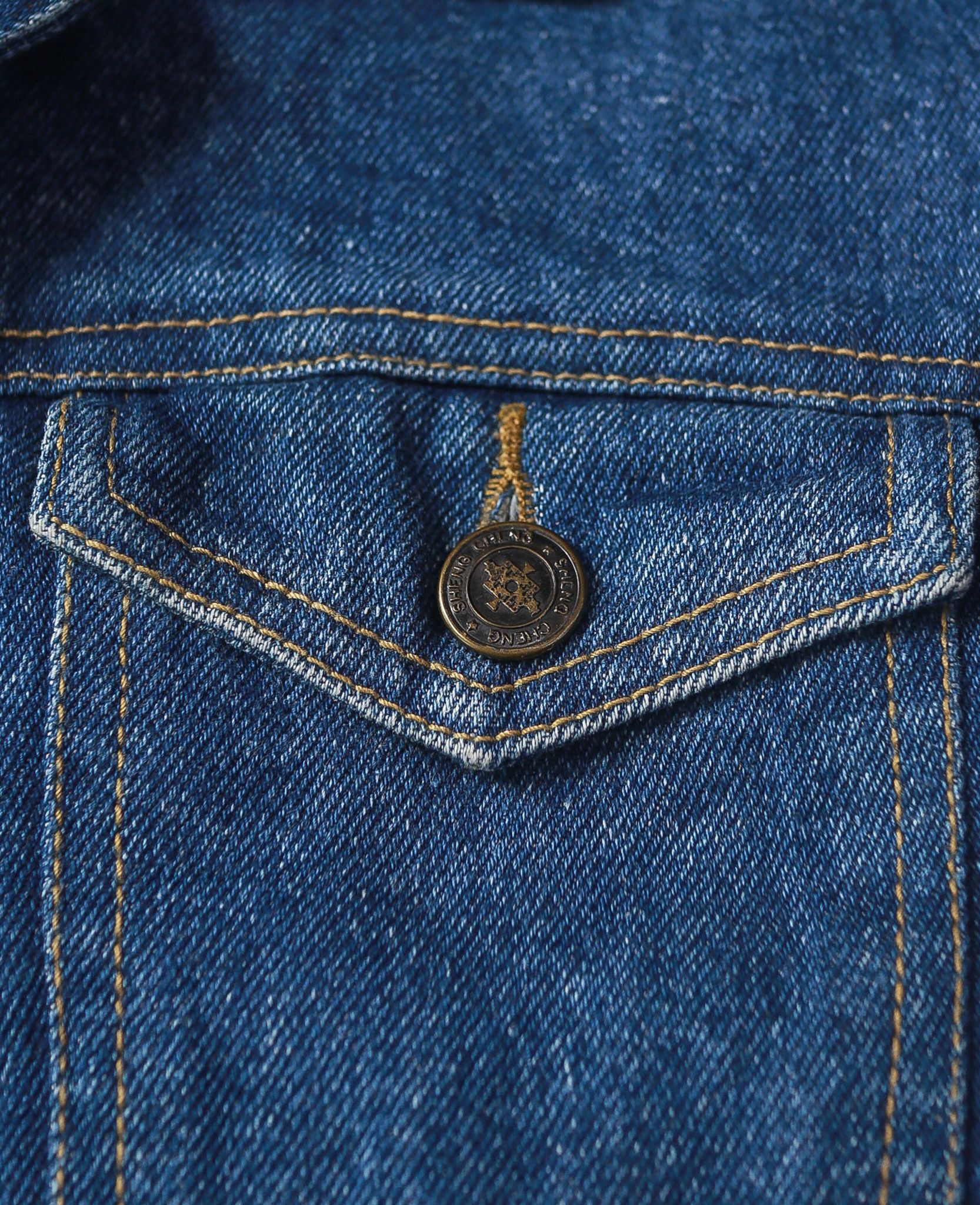 07.21.24 - VTG CROPPED DENIM JACKET