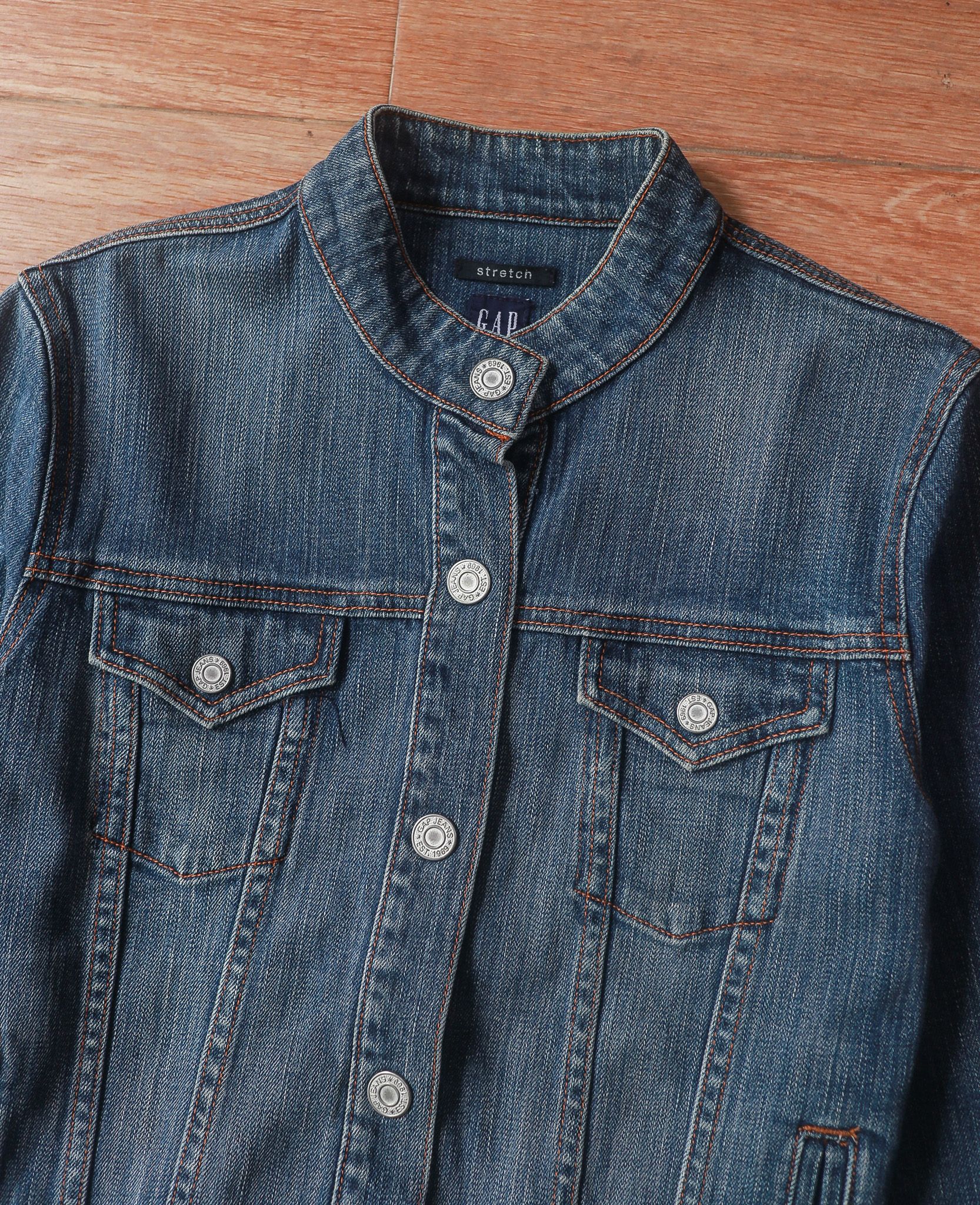 07.21.24 - VTG CROPPED DENIM JACKET - GAP