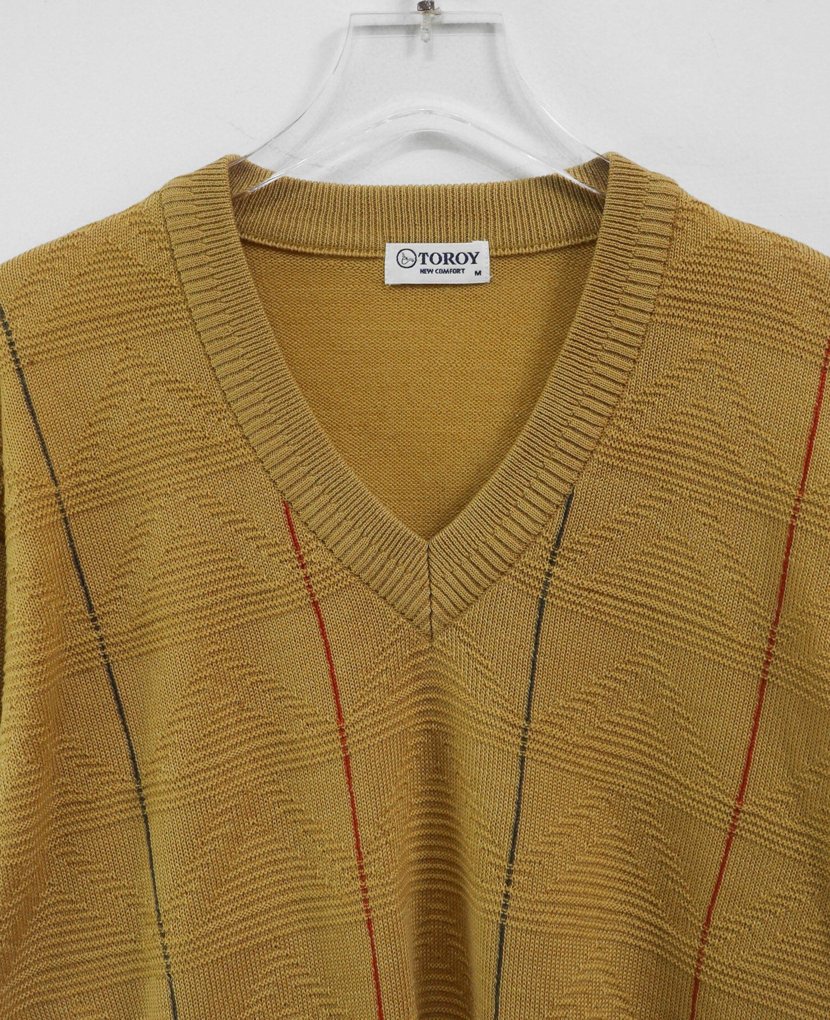 01.04.24 - VTG KNIT SWEATSHIRT - TORO