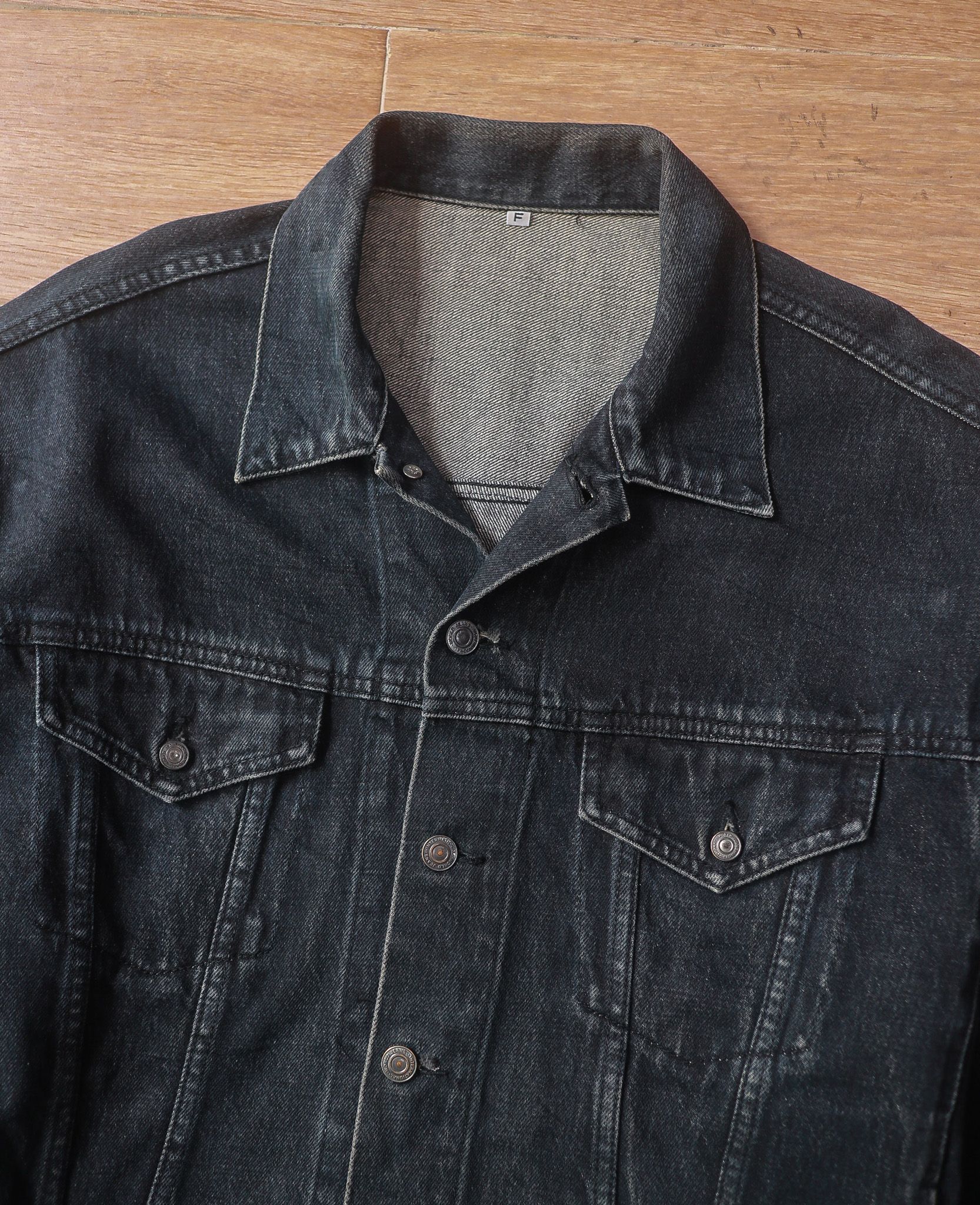 07.21.24 - VTG CROPPED BOXY DENIM JACKET