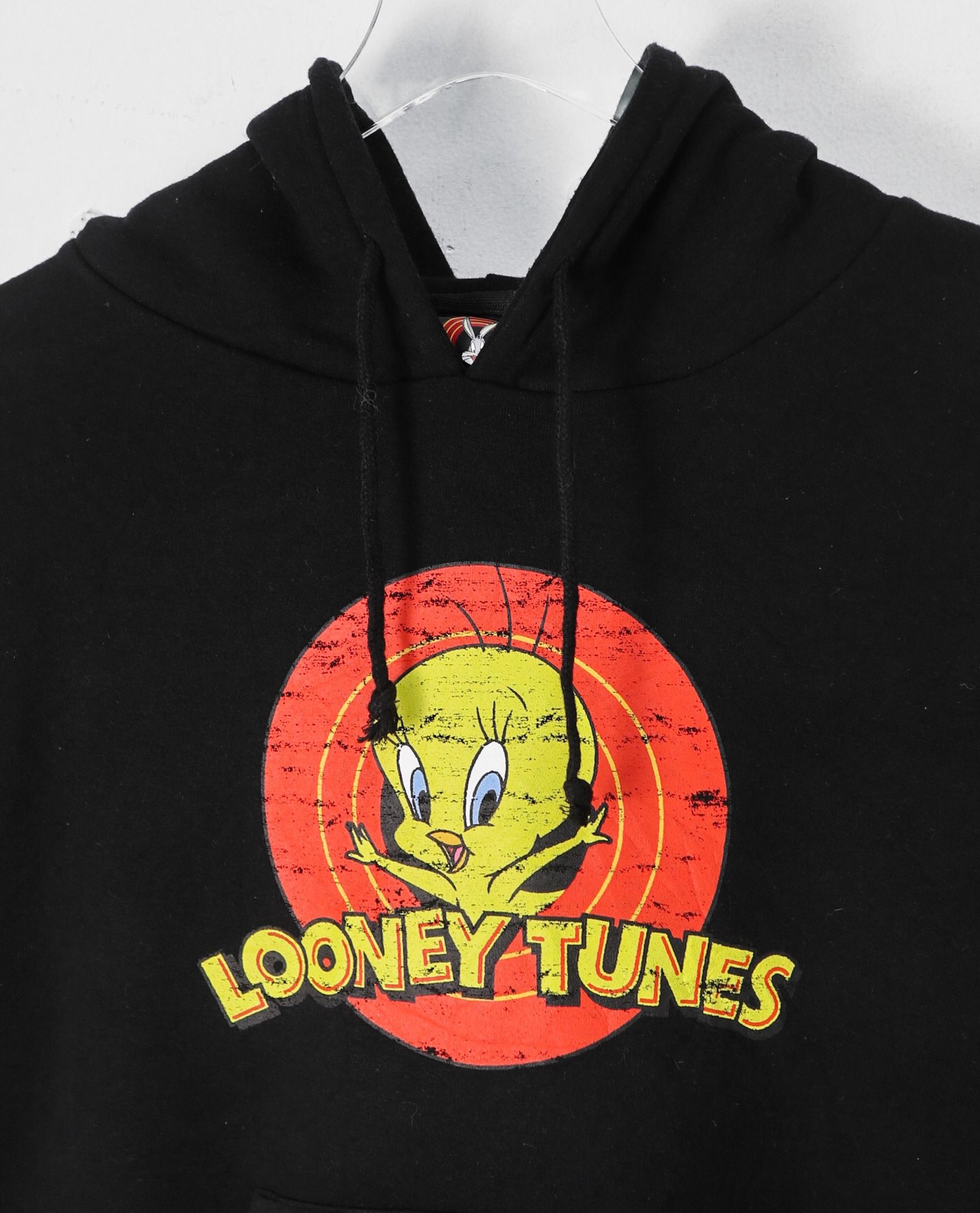 12.15.22 - VTG PULLOVER HOODIE - LOONEY TUNES 2018