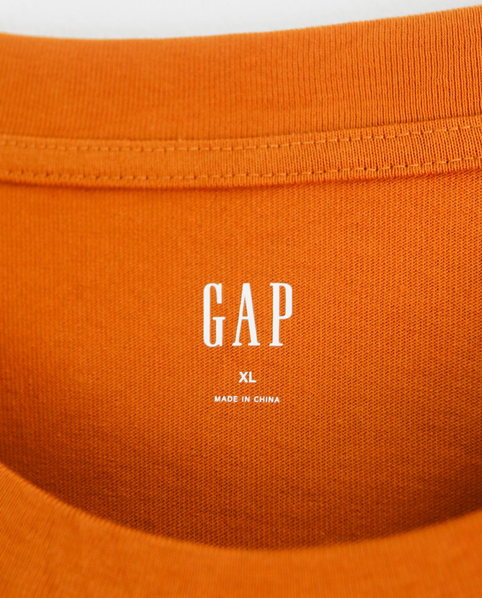 06.08.23 - VTG LONGSLEEVE SHIRT - GAP