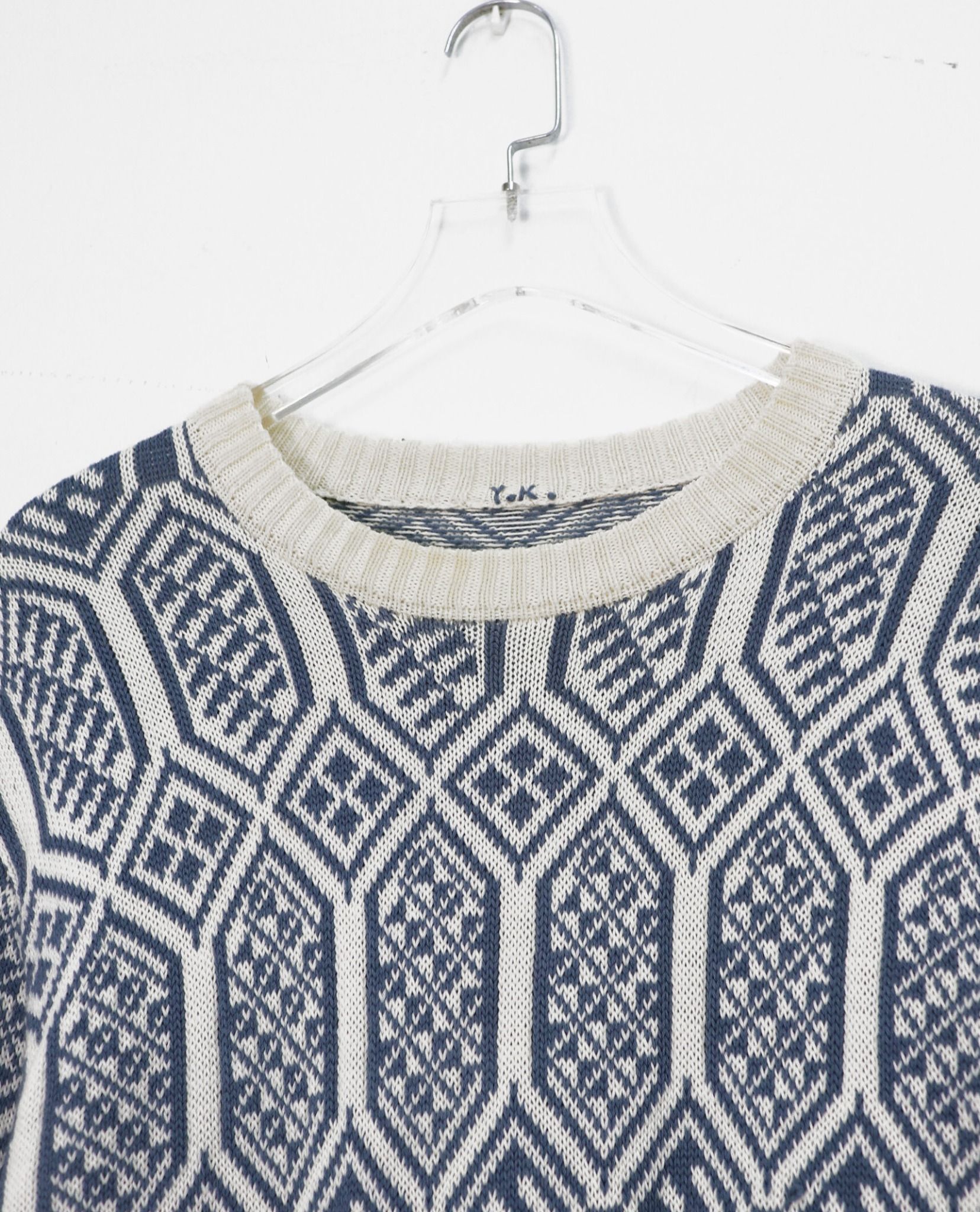 10.21.22 - VTG KNIT SWEATSHIRT - YOKO