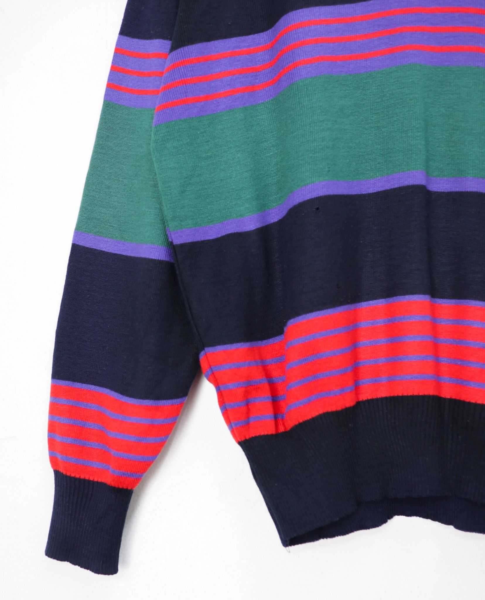 10.21.22 - VTG KNIT SWEATSHIRT