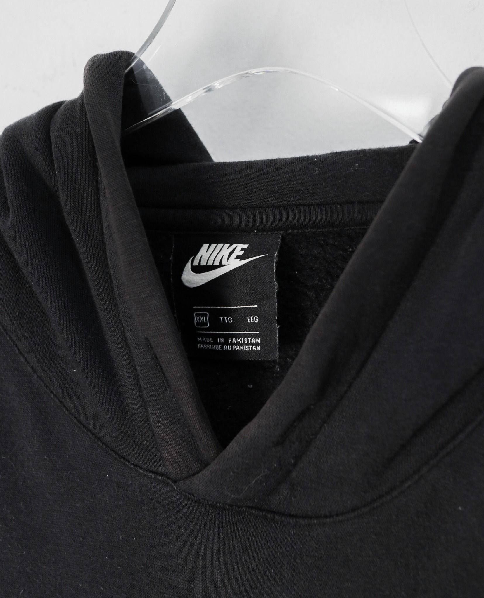 12.15.22 - VTG PULLOVER HOODIE - NIKE