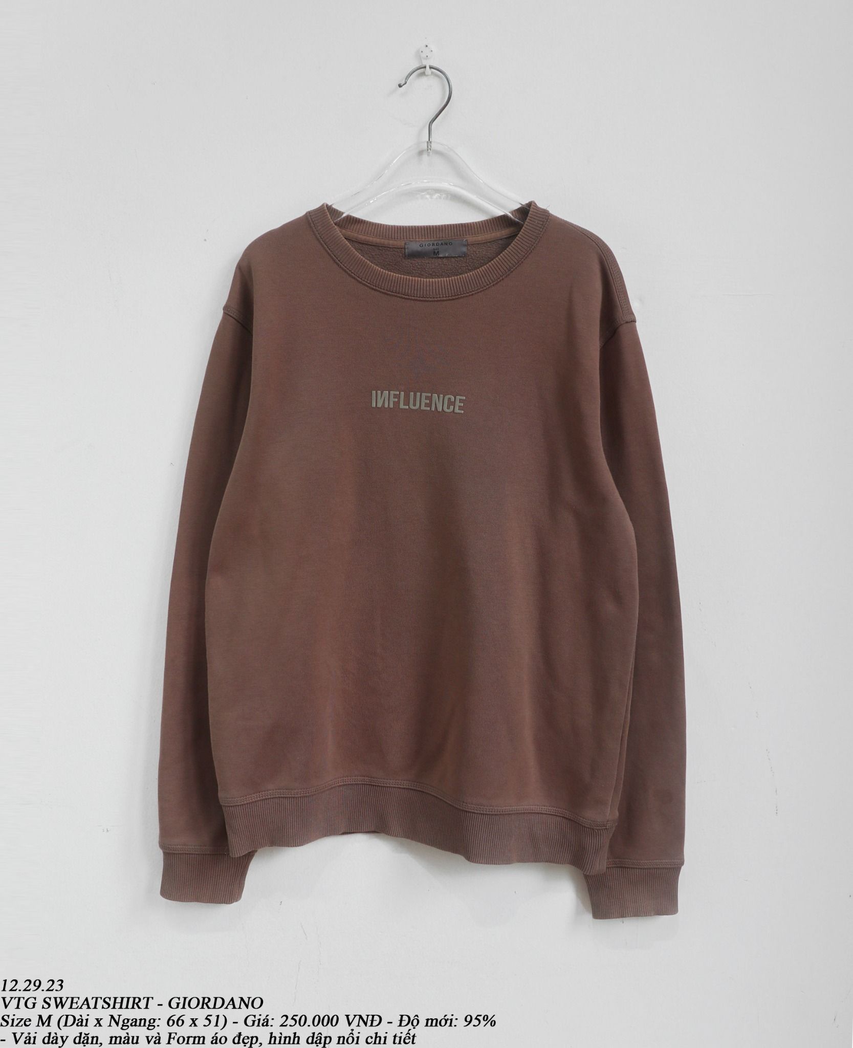 12.29.23 - VTG SWEATSHIRT - GIORDANO