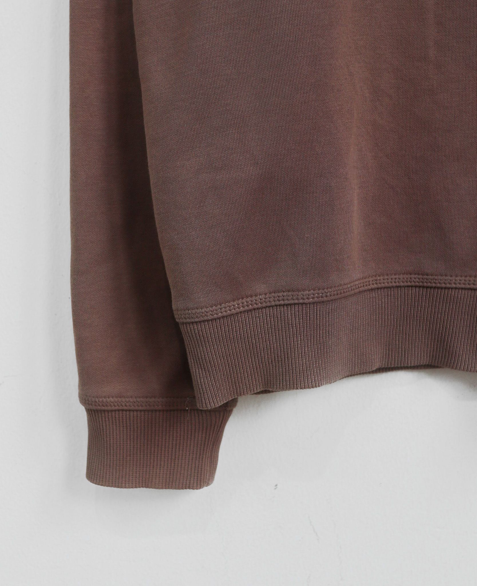 12.29.23 - VTG SWEATSHIRT - GIORDANO
