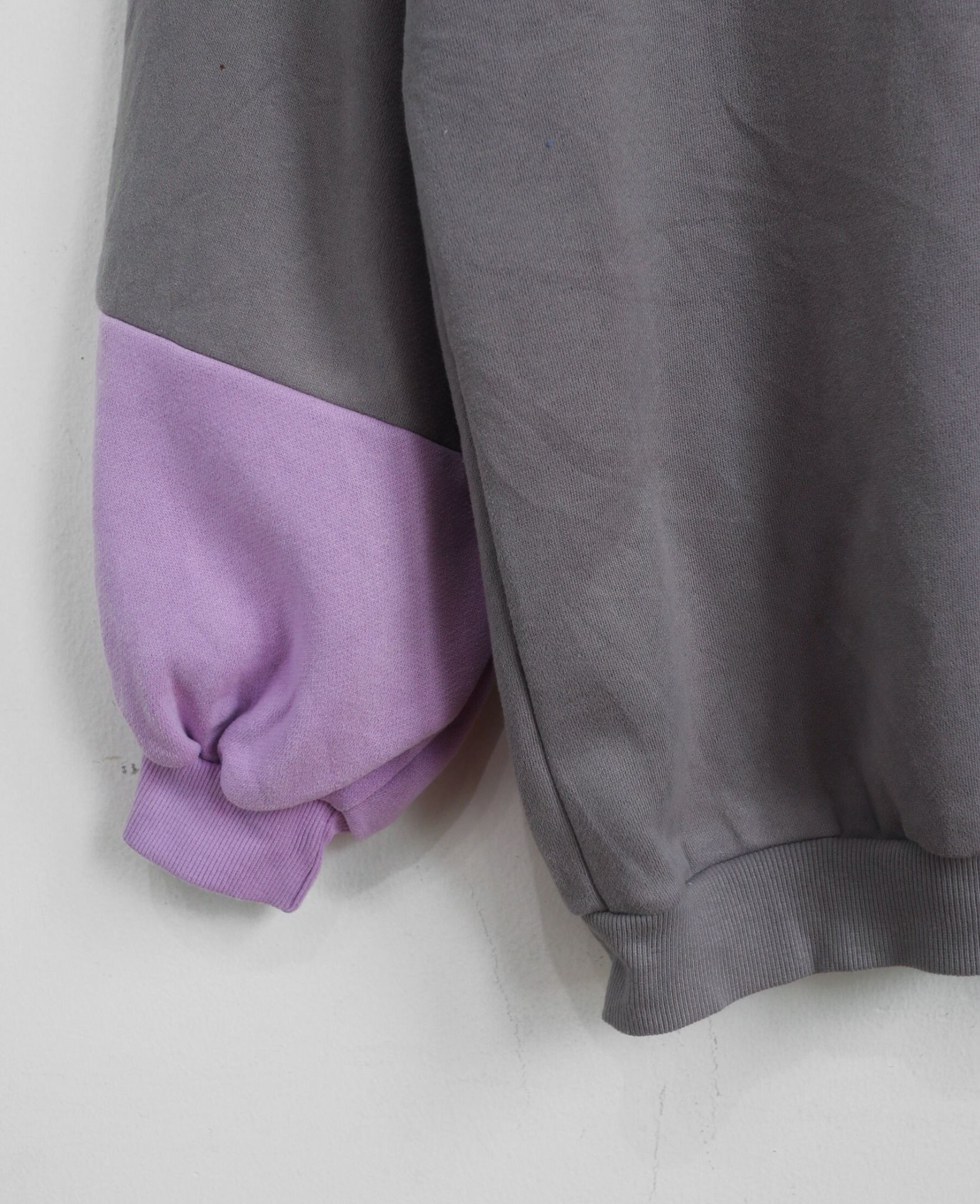 12.29.23 - VTG SWEATSHIRT - THE RUBY