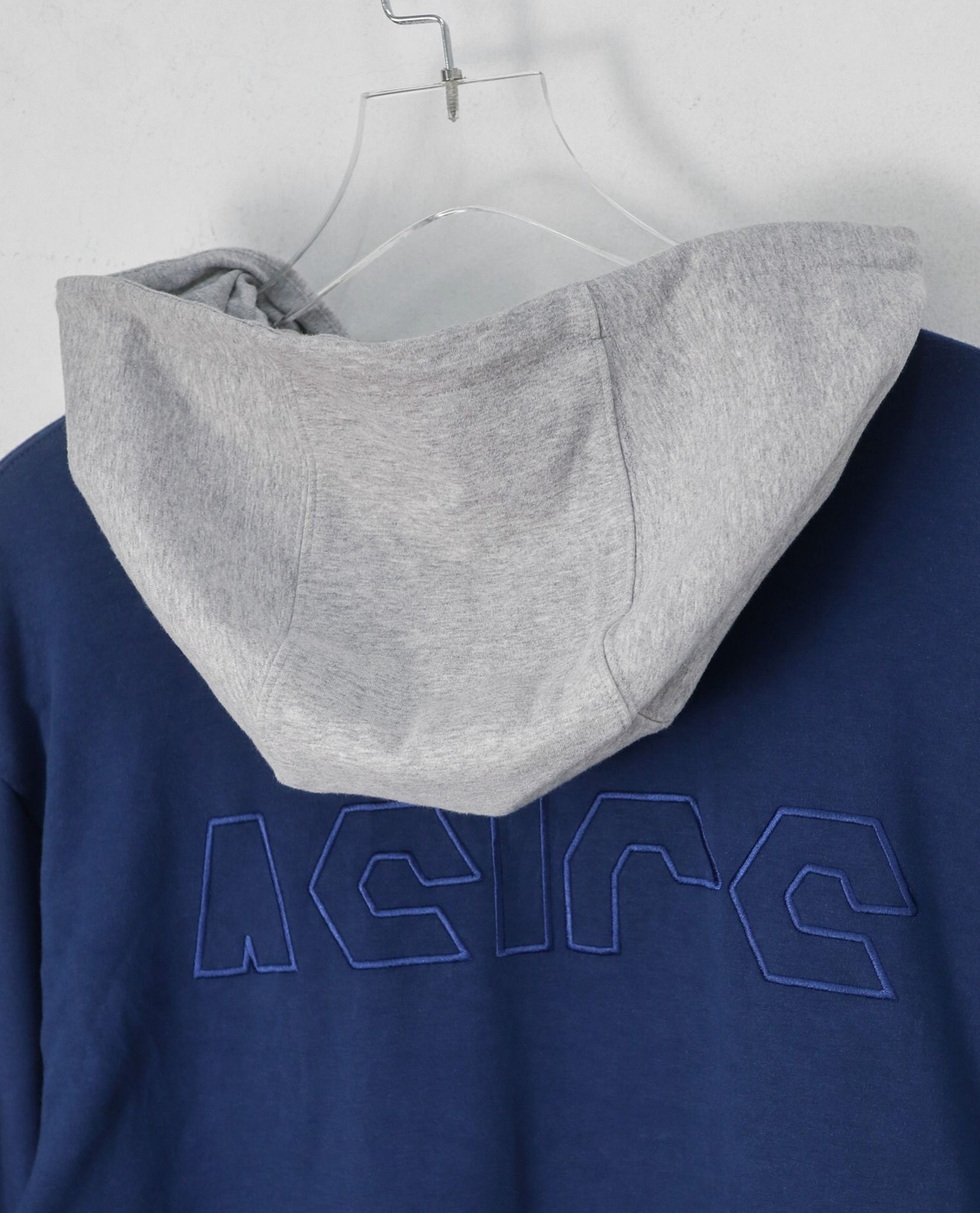 12.15.22 - VTG PULLOVER HOODIE - ASICS