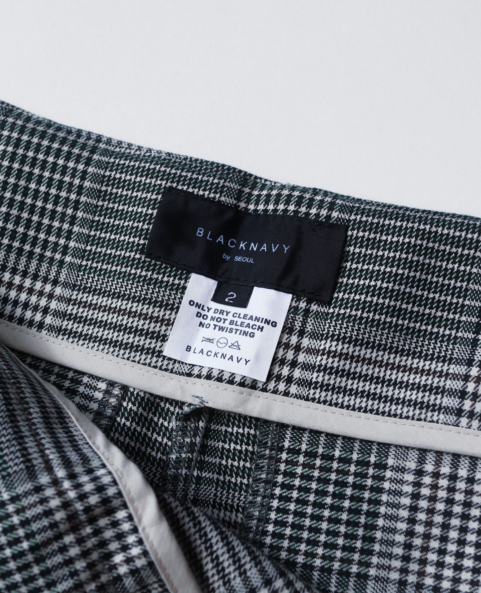 08.14.23 - VTG WOOL FLANNEL BAGGY PANTS - BLACKNAVY