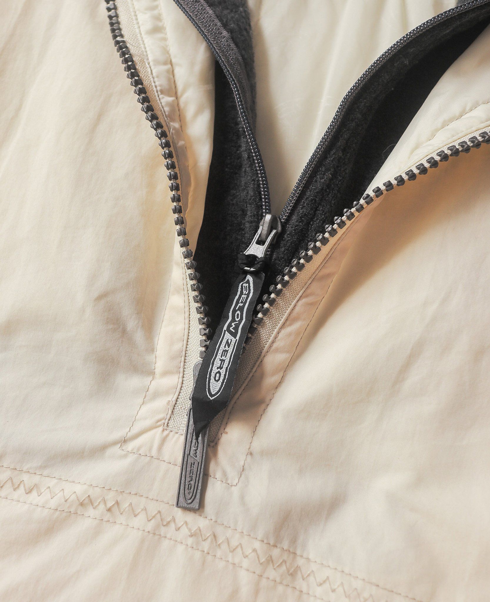 07.28.24 - VTG QUARTER ZIP WINDBREAKER SKI JACKET - BELOW ZERO