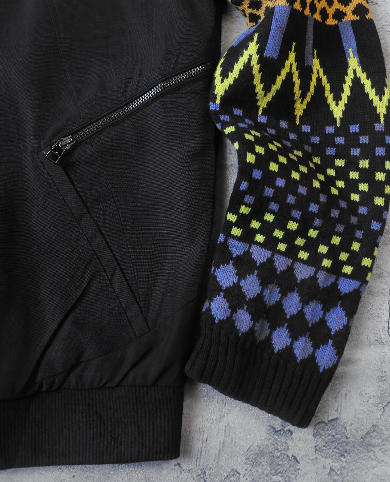08.11.23 - VTG BOMBER JACKET - CABBEEN
