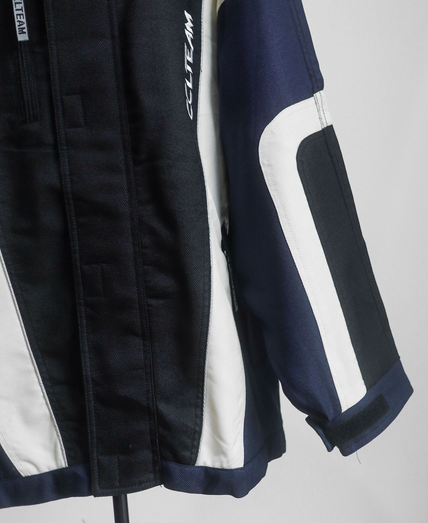 02.29.24 - VTG WINDBREAKER SKI JACKET - CCL TEAM