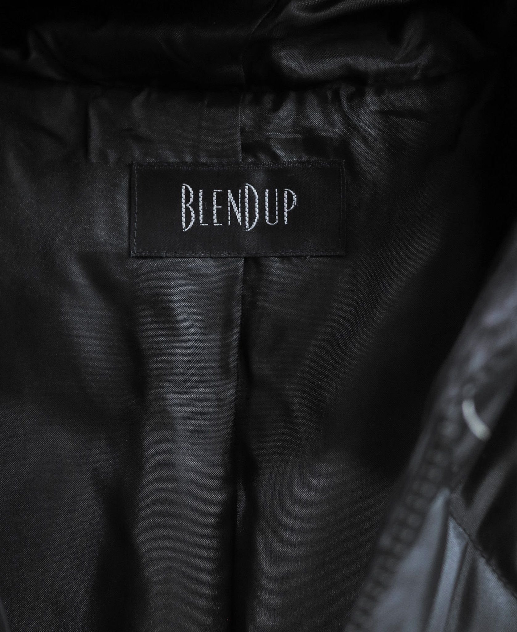 02.29.24 - VTG QUILTED PUFFER COAT JACKET - BLEND UP