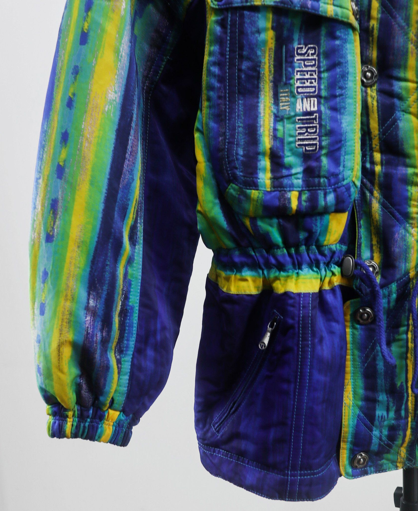 02.29.24 - VTG WINDBREAKER SKI JACKET - ELLESSE by GOLDWIN