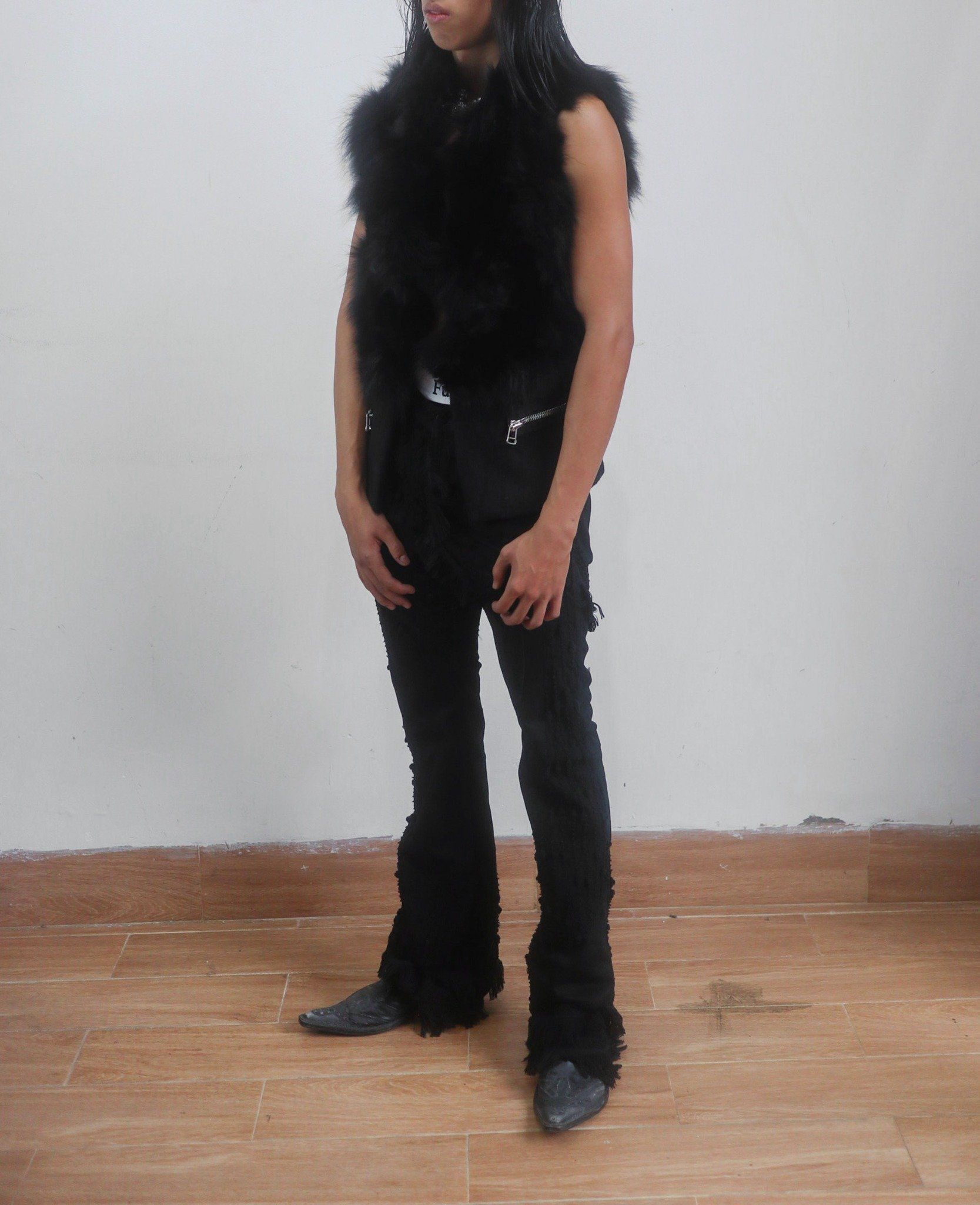 01.05.24 - VTG FUR VEST JACKET - MOS