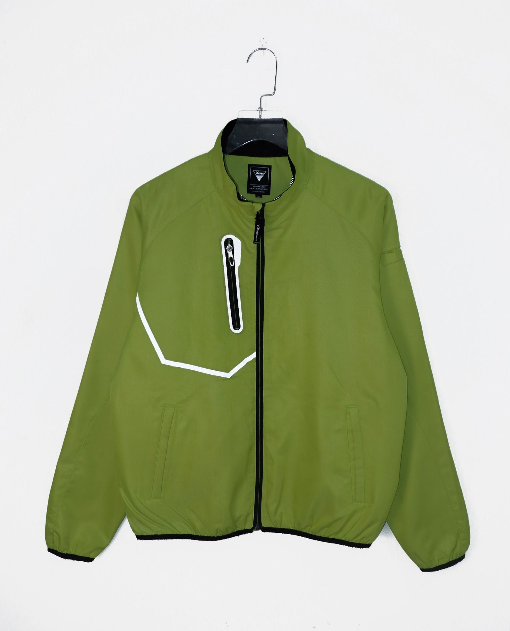 12.18.22 - VTG WINDBREAKER JACKET - XEBEC