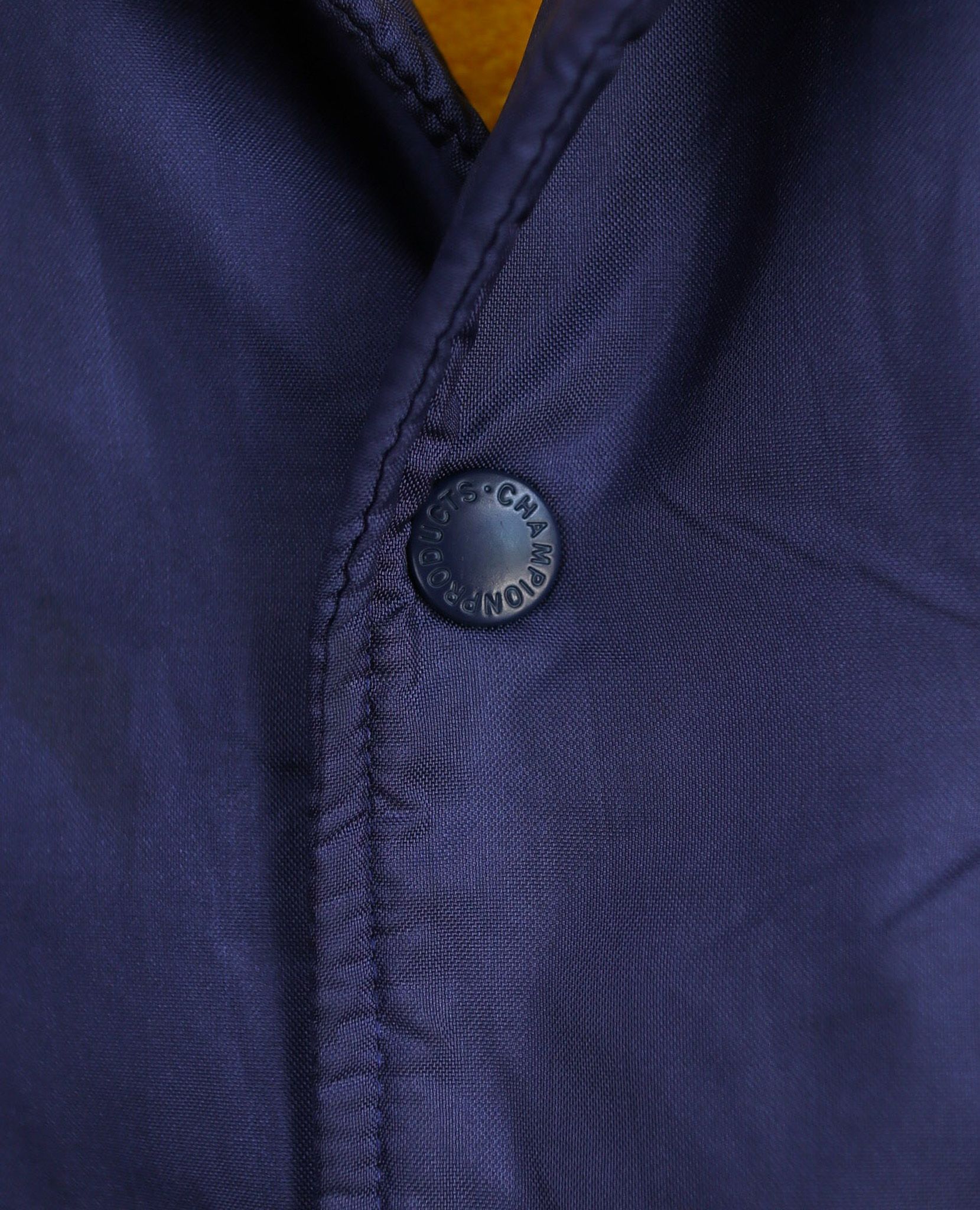 08.13.23 - VTG WINDBREAKER COACH JACKET - CHAMPION 90s
